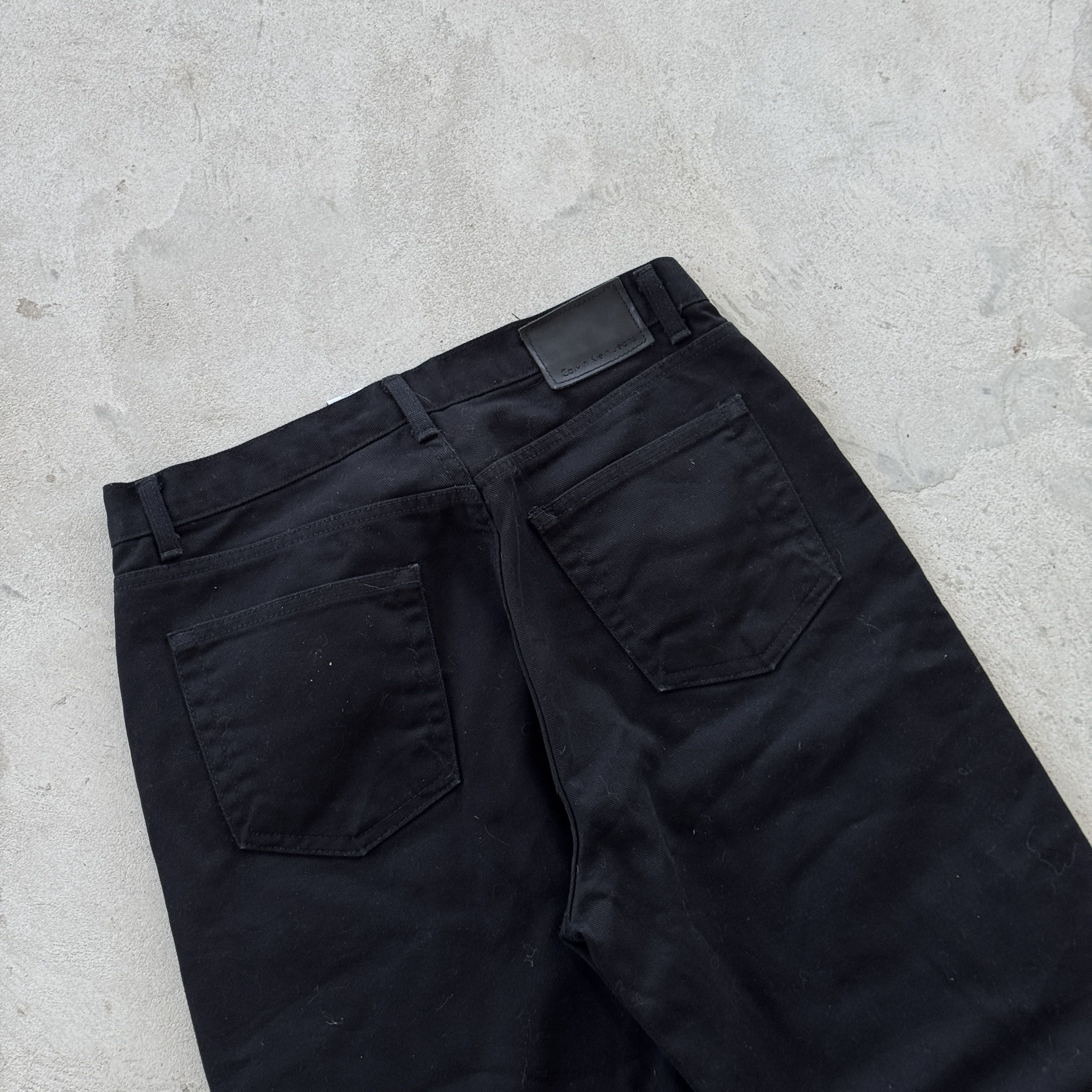 Calvin Klein Calvin Klein Jeans Easy Fit Black Denim W32 L34 Straight Leg Size US 32 / EU 48 - 4 Thumbnail