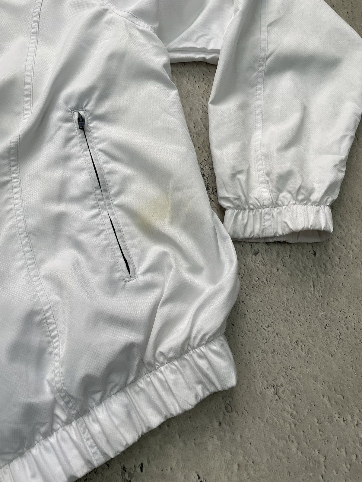 Lacoste Lacoste sport track suit white nylon hype polo y2k retro Size US 36 / EU 52 - 6 Thumbnail