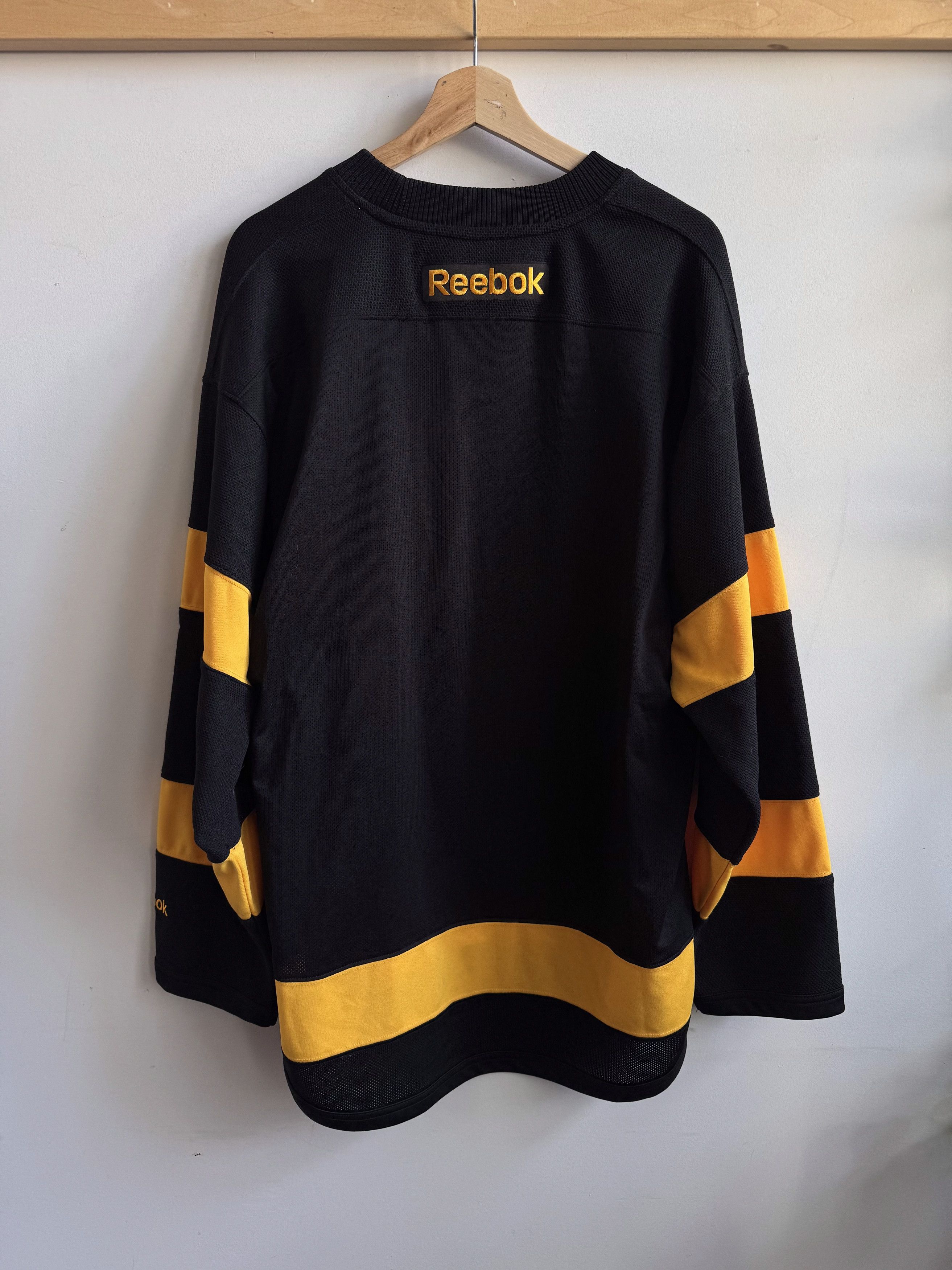 Reebok NHL Reebok Boston Bruins Classic Hockey Jersey Size M Size US M / EU 48-50 / 2 - 2 Thumbnail