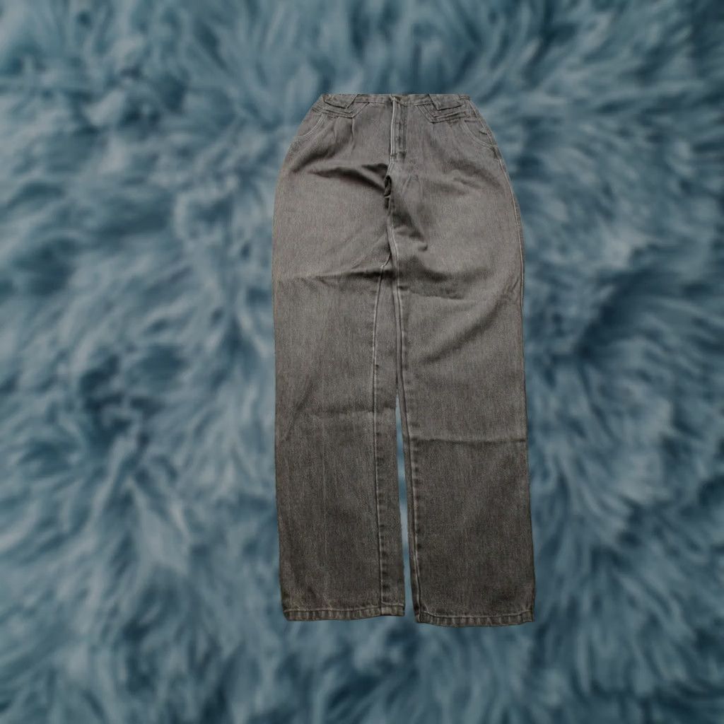 Vintage VINTAGE Ms Rocky Mountain Jeans Juniors 11/12 Gray High Rise Straight Denim Size 32" / US 10 / IT 46 - 1 Thumbnail