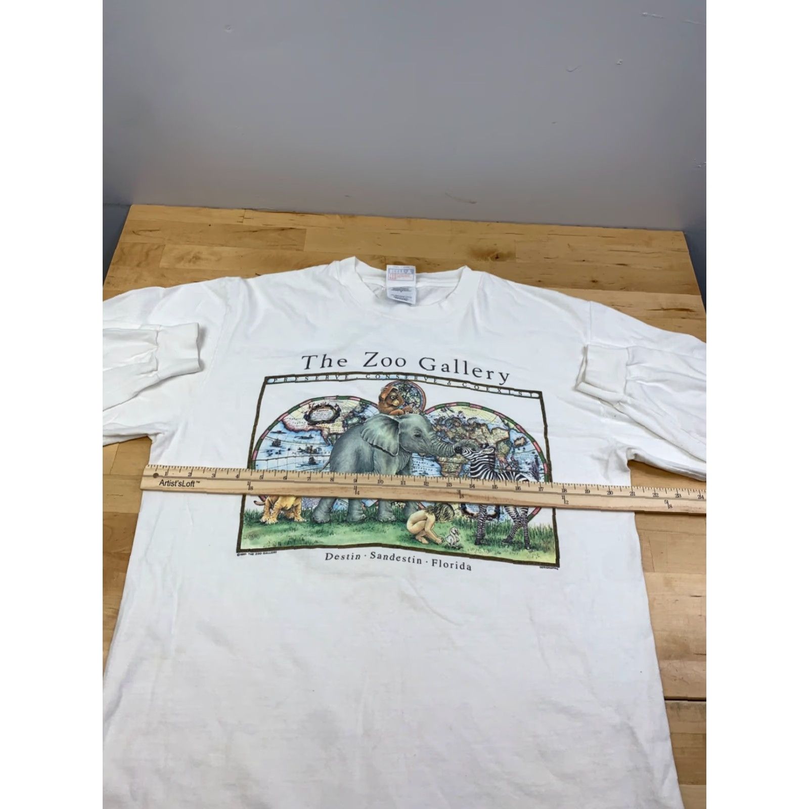 Hanes VINTAGE 90s Zoo Gallery Shirt Mens L White Long Sleeve Animals Graphic Print Crew Neck Hanes 11273 Mens Size US L / EU 52-54 / 3 - 7 Thumbnail