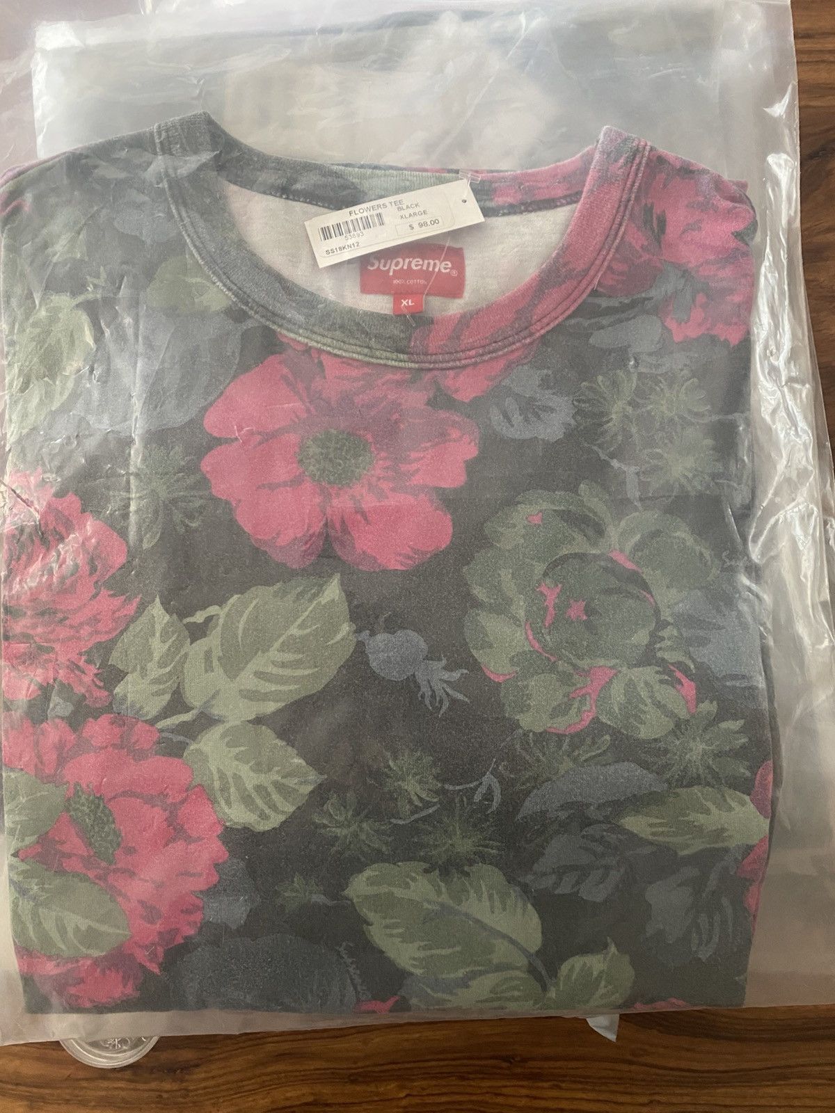 Supreme SUPREME Flowers Tee Black Size US XL / EU 56 / 4 - 3 Thumbnail