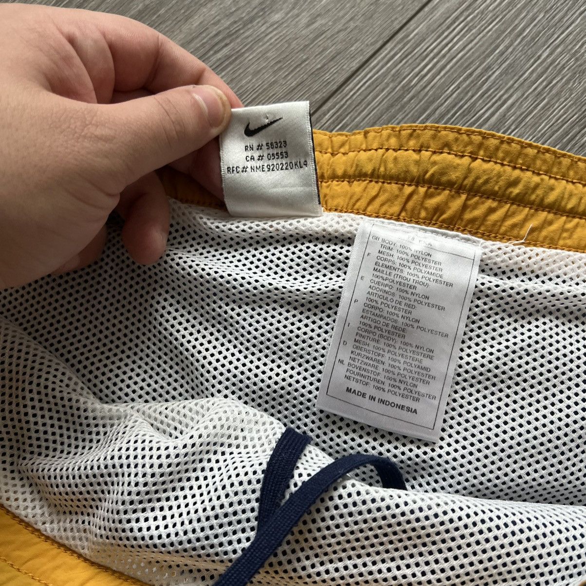 Nike Vintage 90s Nike Shorts Size US 34 / EU 50 - 10 Thumbnail