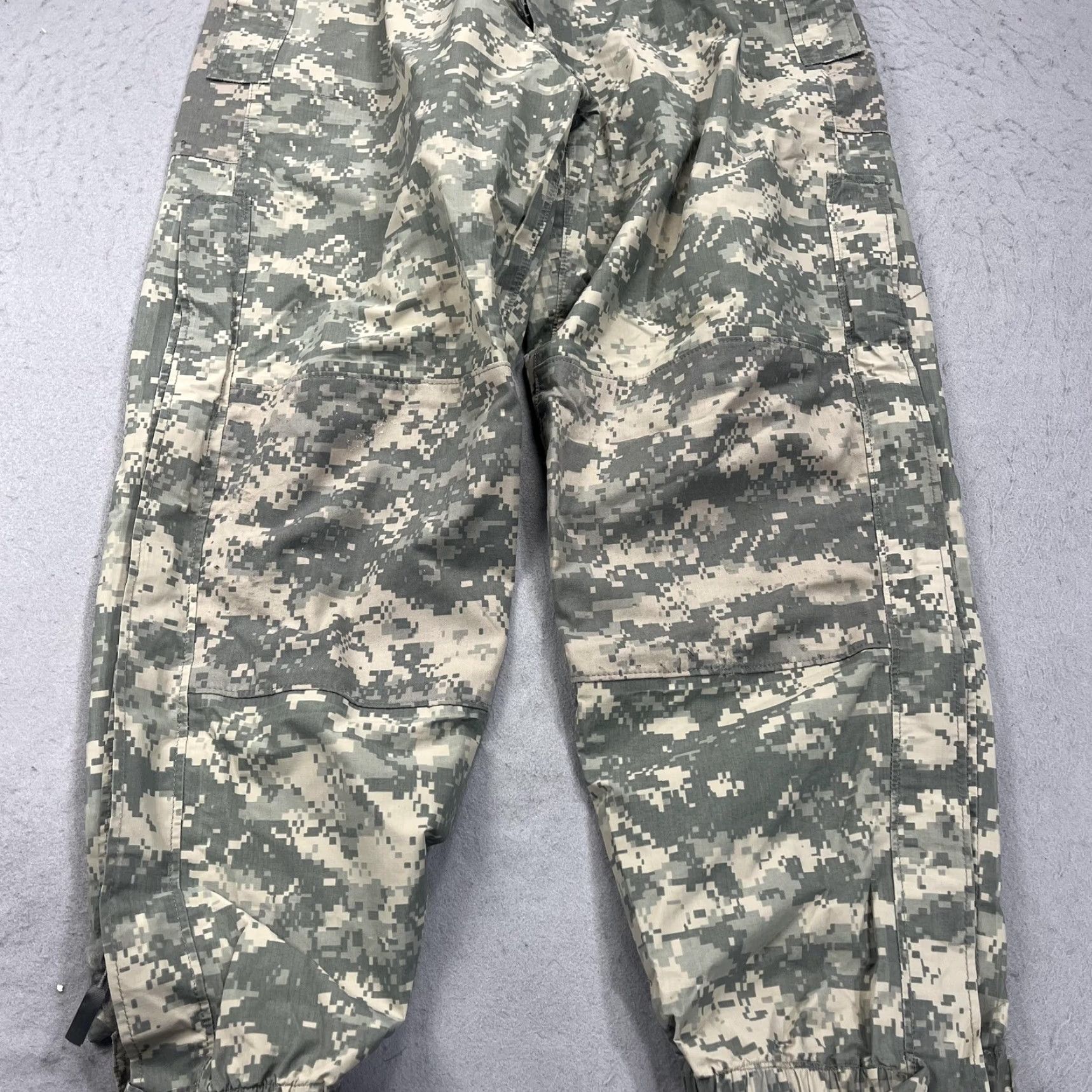 Rains ADS Cargo Pants Mens M Camouflage Green Gen III ECWCS Rain Waterproof Army Pants Mens Size US 31 - 3 Thumbnail
