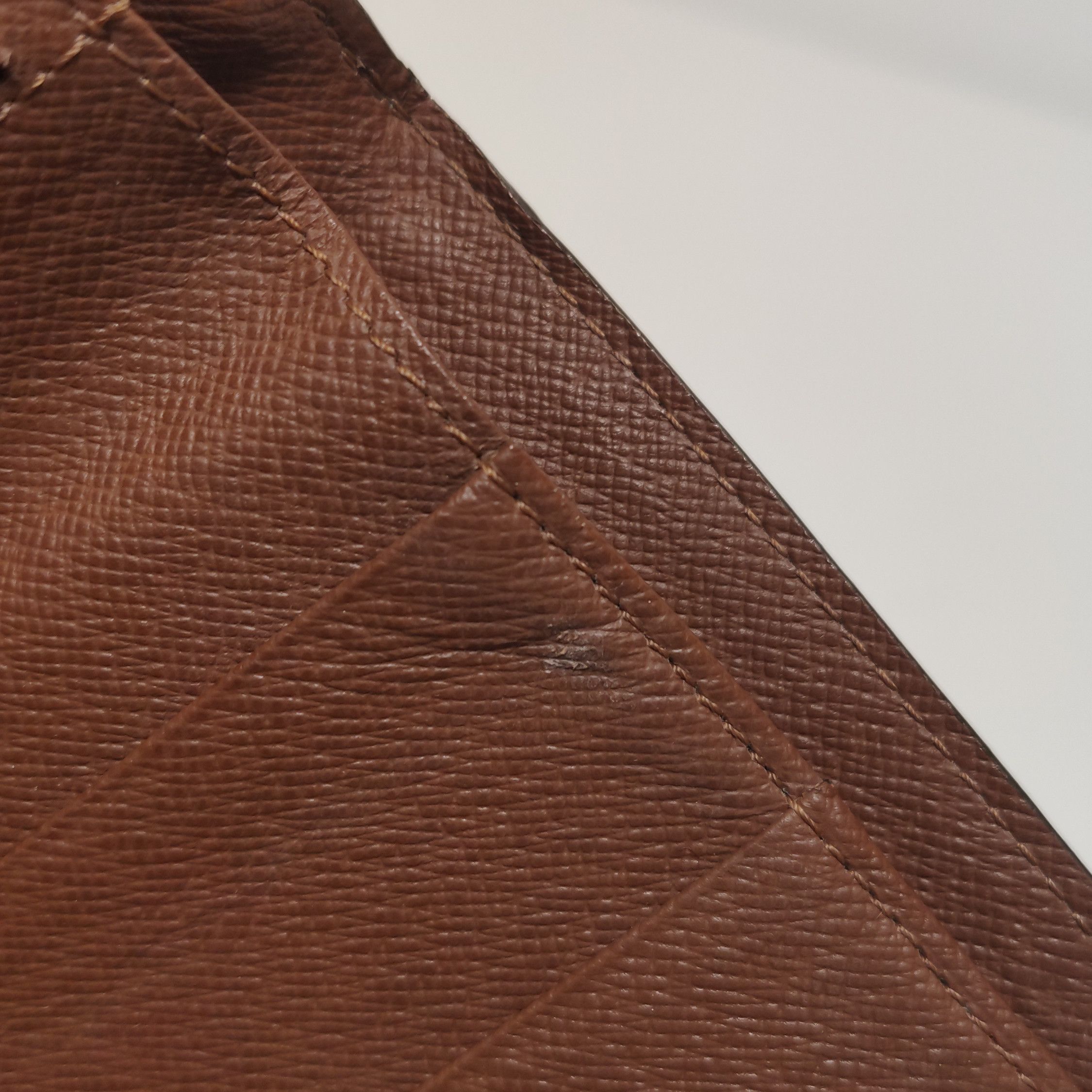 Louis Vuitton Louis Vuitton (LV) Monogram Print Wallet -y2506 Size ONE SIZE - 3 Thumbnail