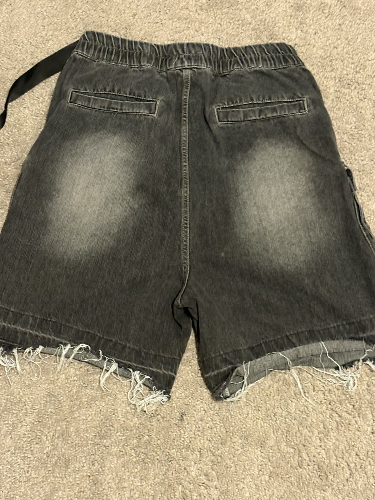 Japanese Brand Retro wide leg raw edge denim shorts Size US 32 / EU 48 - 2 Thumbnail