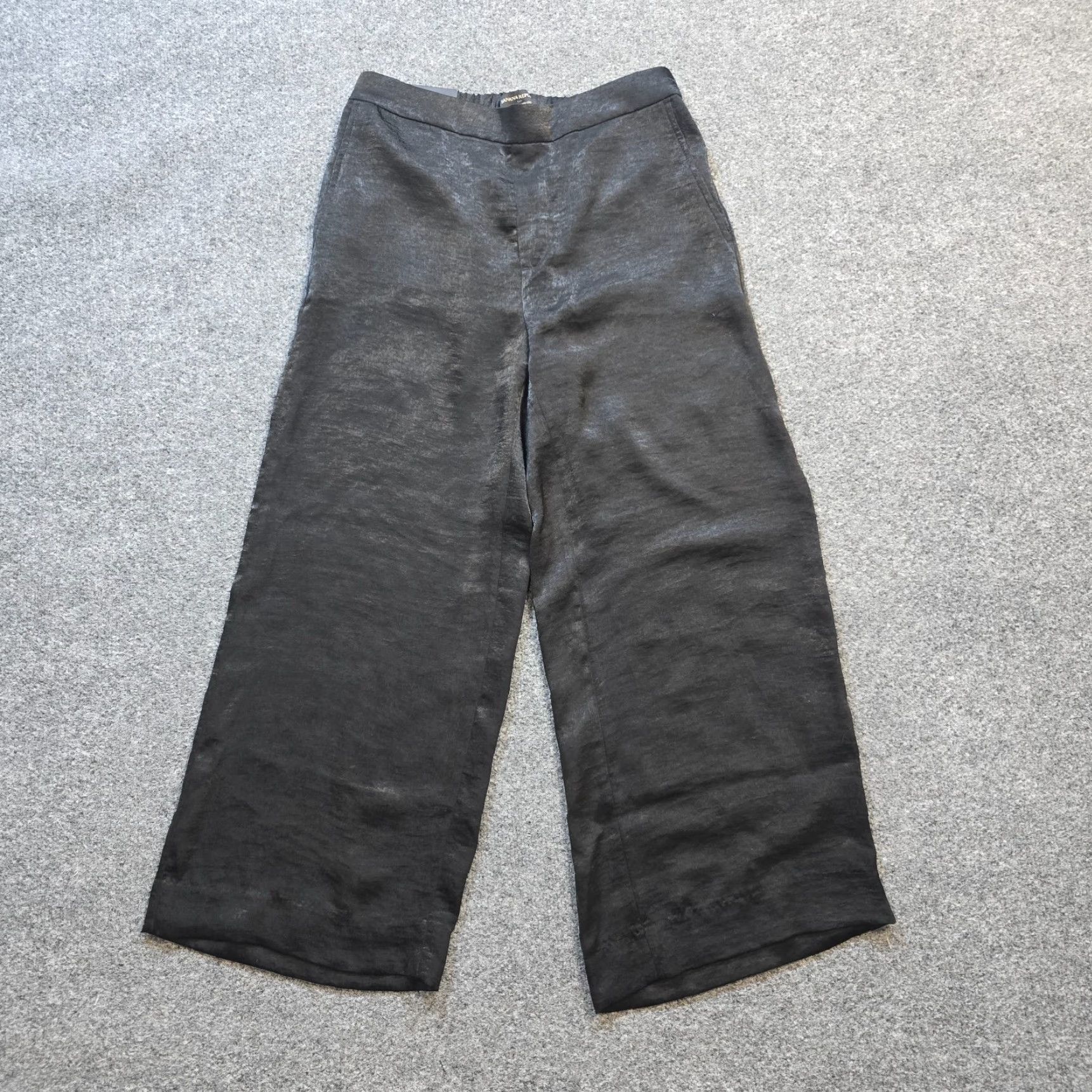 Banana Republic Banana Republic Pants Womens Size 4 Black Satin Rowan Wide-Leg Cropped Cocktail U.S. Shipping Women Size 27" / US 4 / IT 40 - 2 Thumbnail