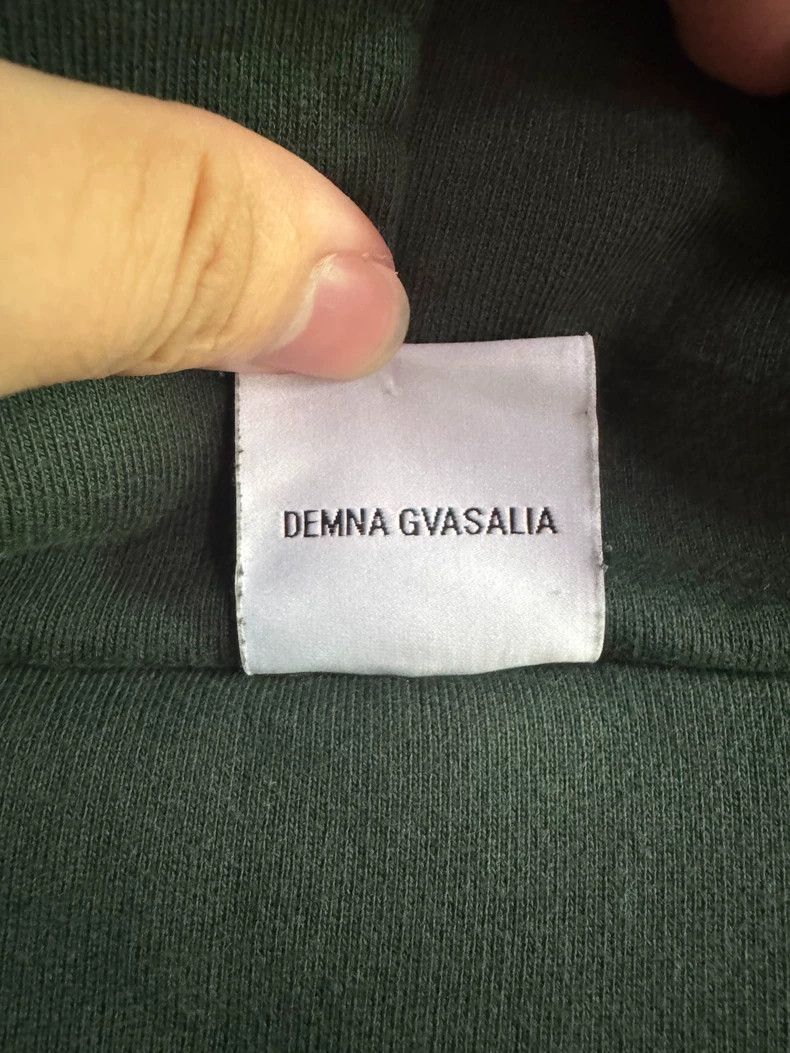 Vetements Vetements Sweatshirt Size US S / EU 44-46 / 1 - 5 Thumbnail
