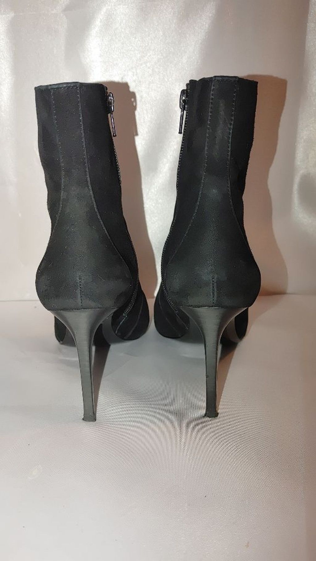 Banana Republic Banana Republic Torri Suede Booties Size 8 Size US 8 / IT 38 - 6 Thumbnail