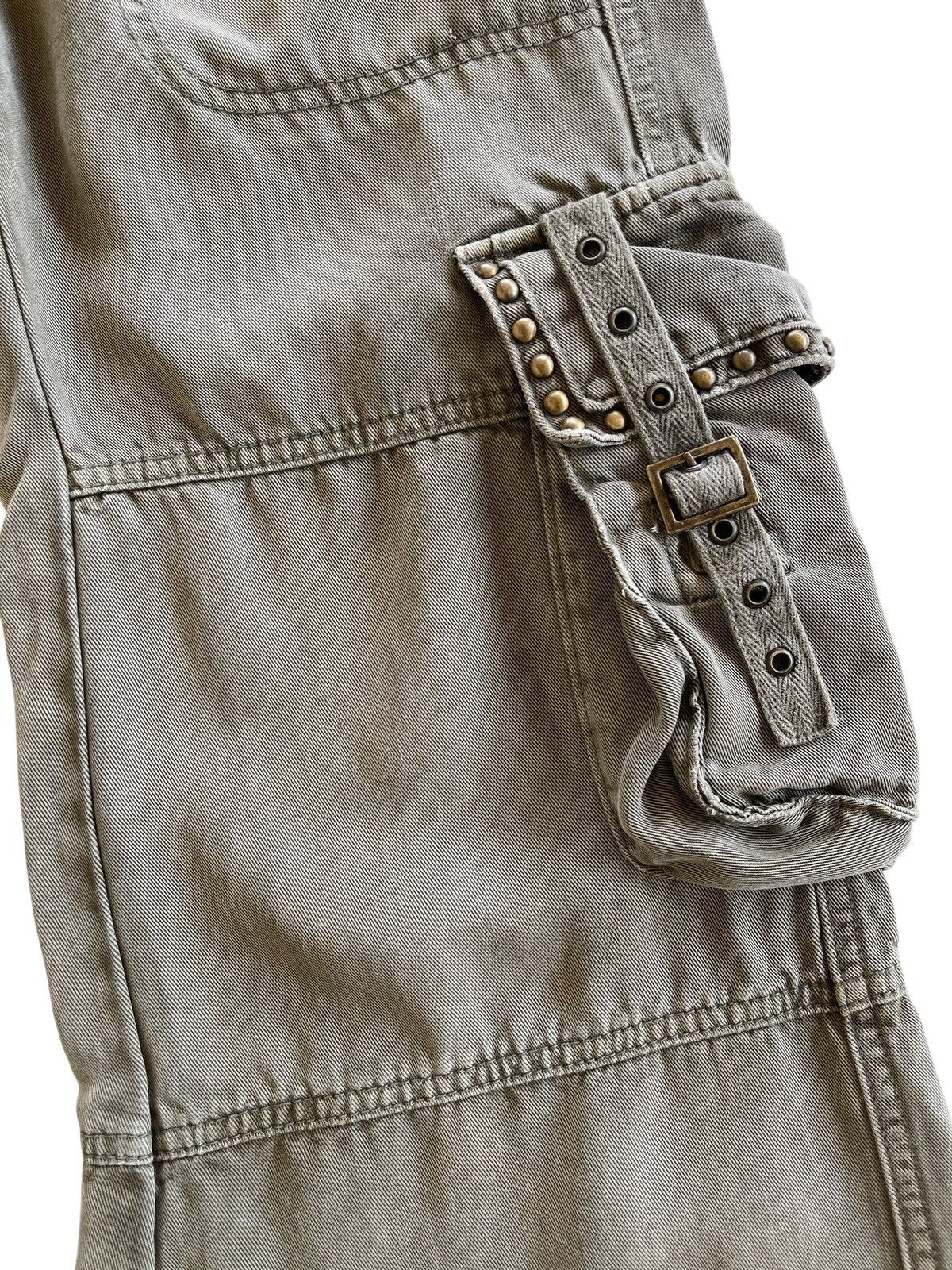 Cook Jeans Y2K Studded Bondage Flare Cargo If Six Was Nine Pants Size 28" / US 6 / IT 42 - 8 Thumbnail