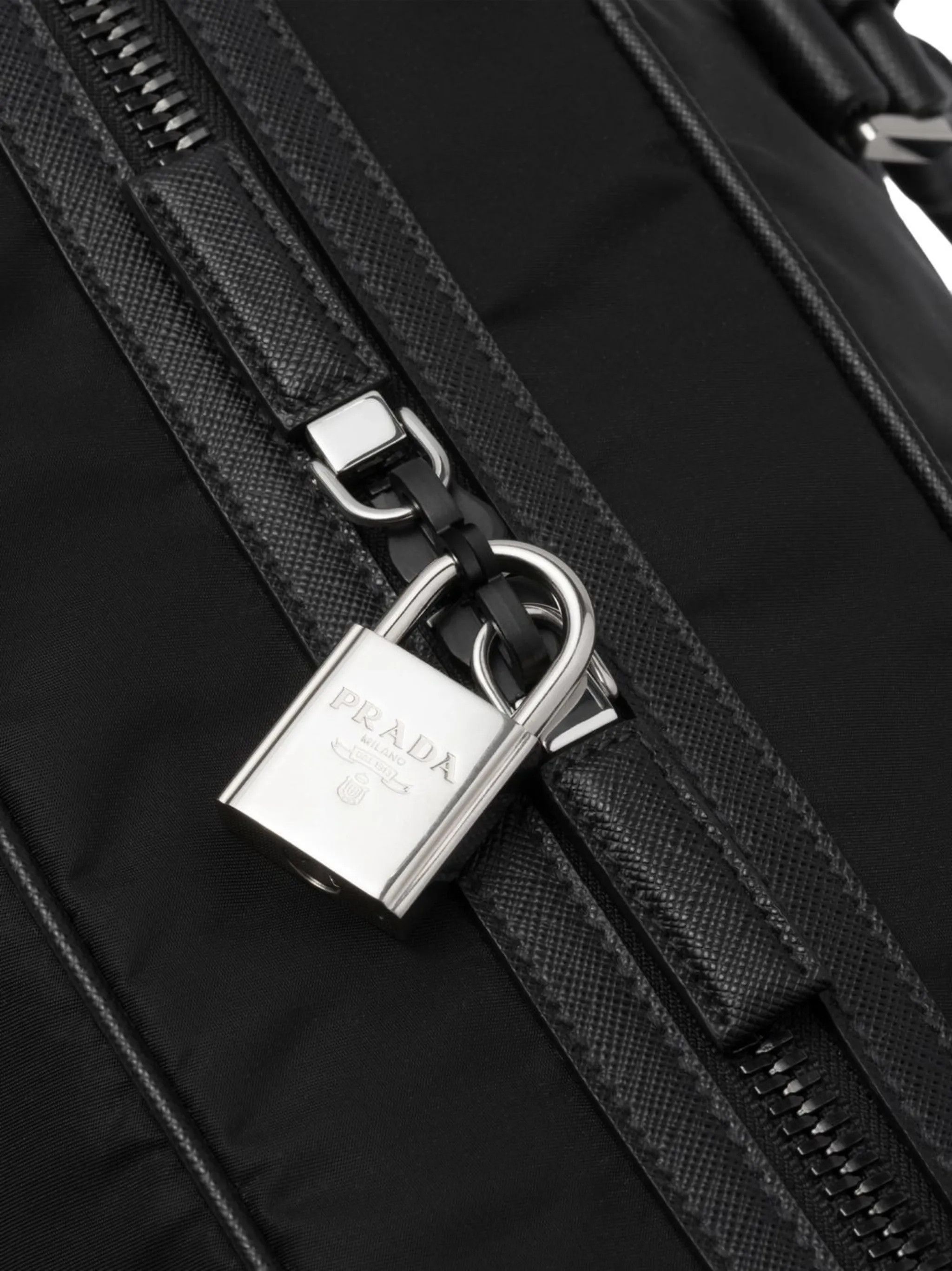 Prada o1mt1gz0225 Size: OS / Triangle Logo-Patch Duffel Bag Black Size ONE SIZE - 4 Thumbnail