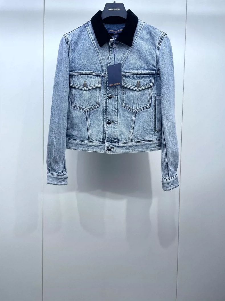 Louis Vuitton Louis Vuitton Denim Jacket with Velvet Collar- DMC Size US S / EU 44-46 / 1 - 1 Thumbnail