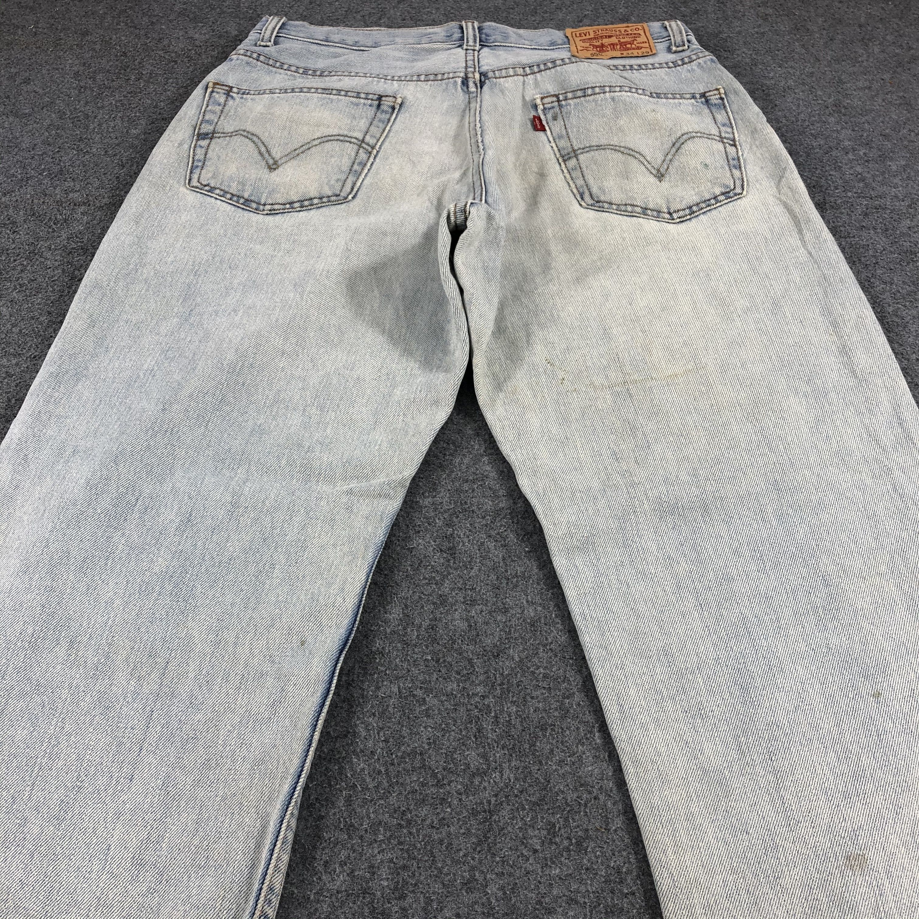 Levi's Vintage Levis 550 Jeans Relaxed Fit Denim-J1048 Size US 33 - 4 Thumbnail
