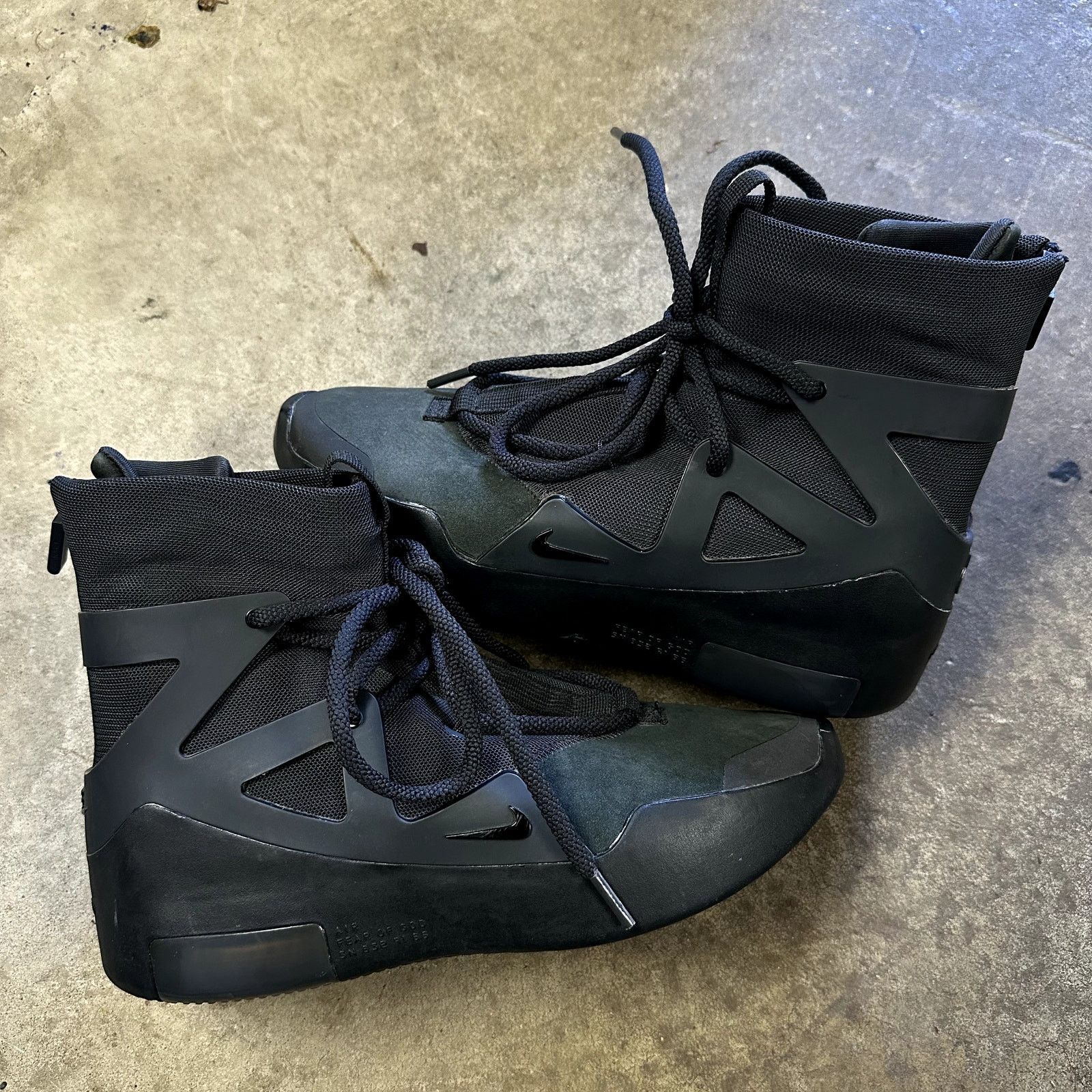Nike Nike x Fear of God 1 'Triple Black' Size US 6 / EU 39 - 1 Thumbnail