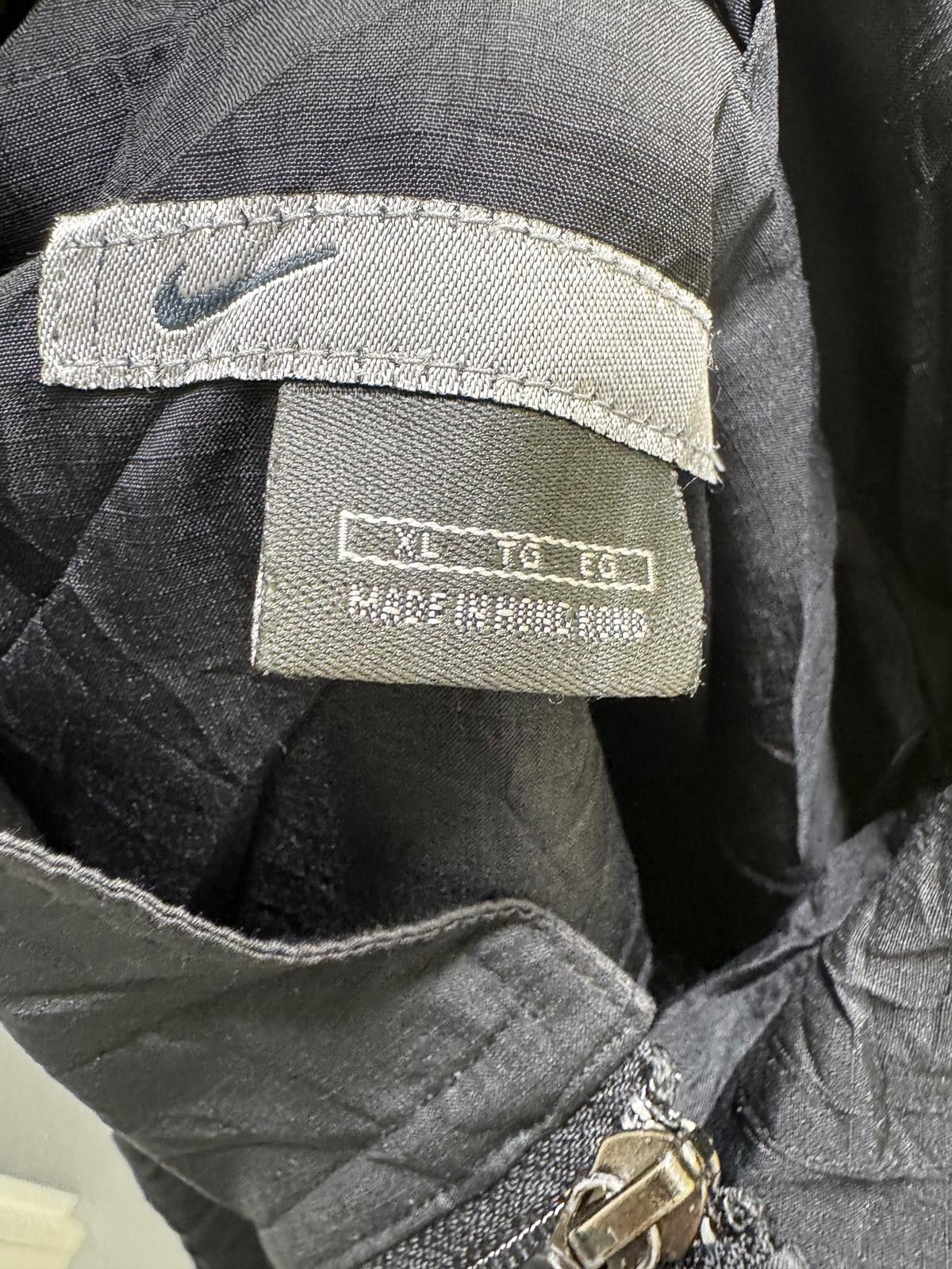 Nike Nike Men's Lightweight Black Jacket Size US XL / EU 56 / 4 - 5 Thumbnail