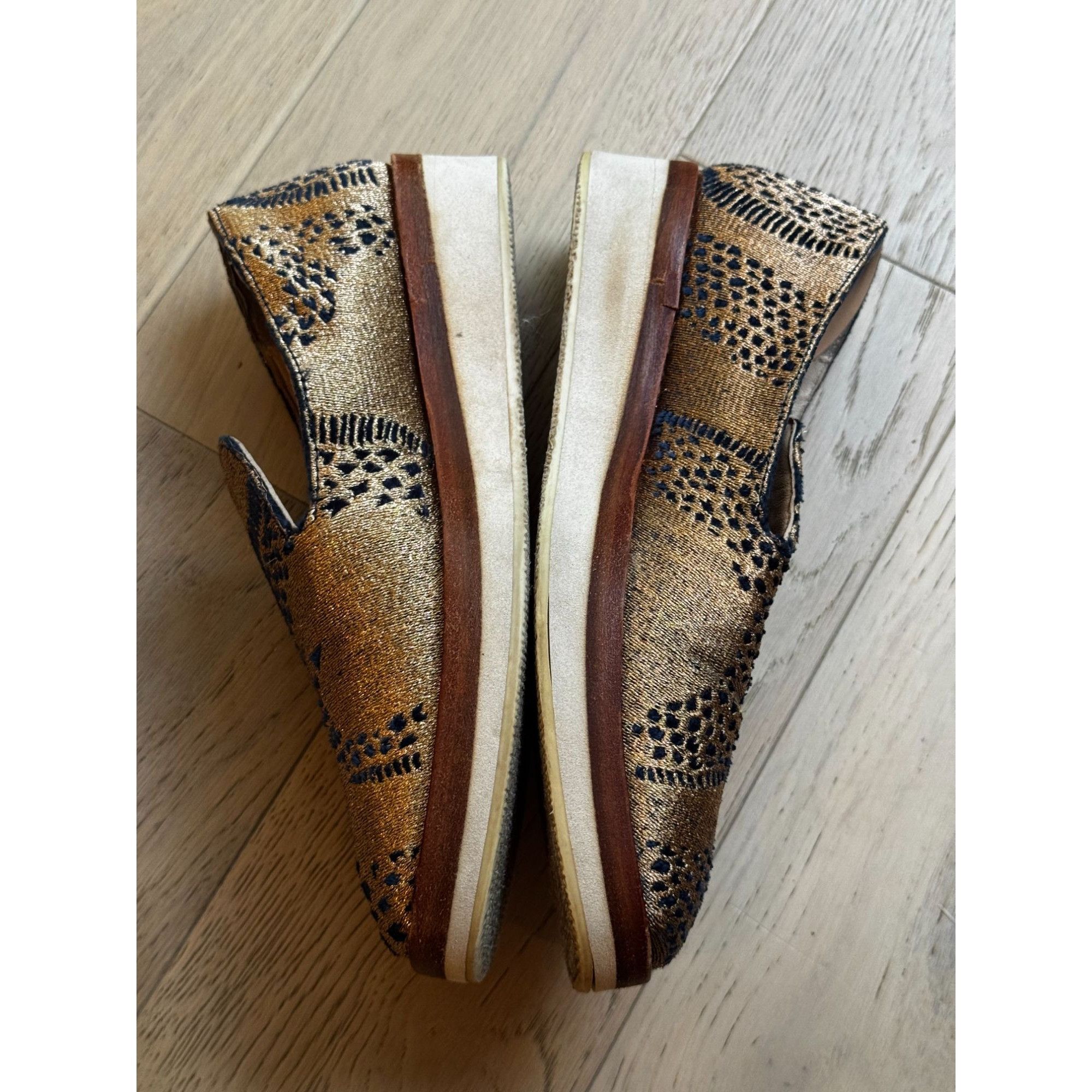 Free People Free People Gold Navy Textile Loafers Sz 7 37 Slip-On Leathe Size US 7 / IT 37 - 8 Thumbnail