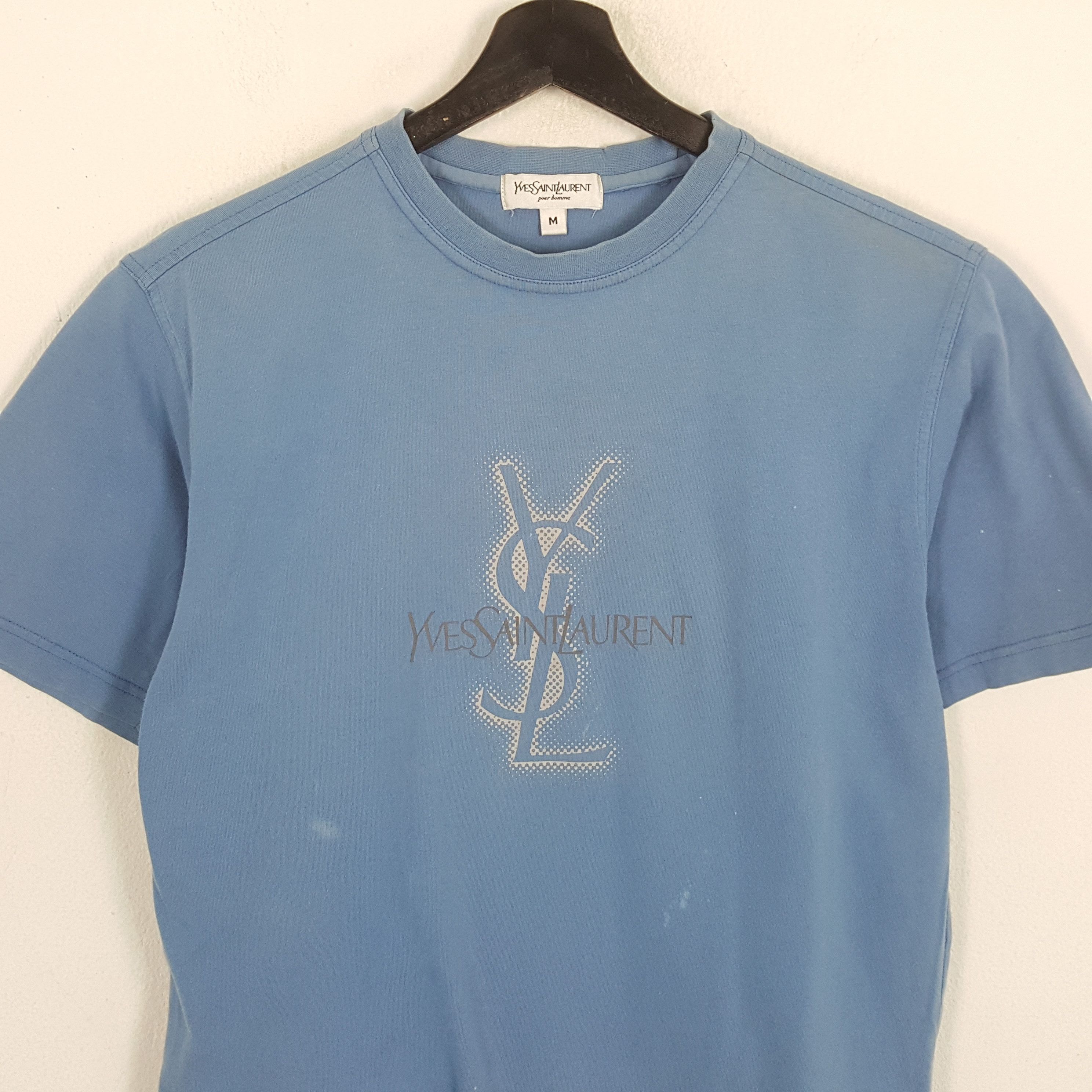 Yves Saint Laurent YVES SAINT LAURENT YSL Fashion Spellout Logo Design Tshirt Size US L / EU 52-54 / 3 - 2 Thumbnail