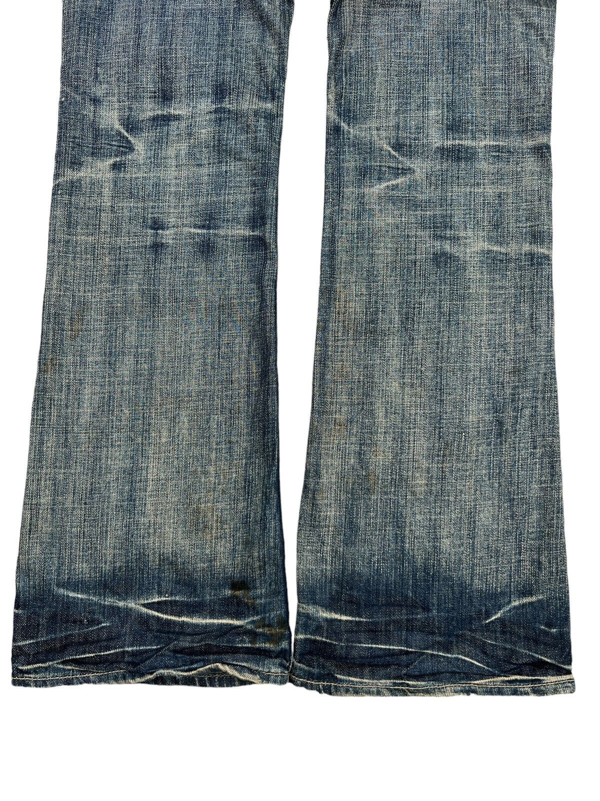 Michel Klein Michael Klein Distressed Faded Flare Denim Jeans 34x33 Size 34" / US 12 / IT 48 - 6 Thumbnail
