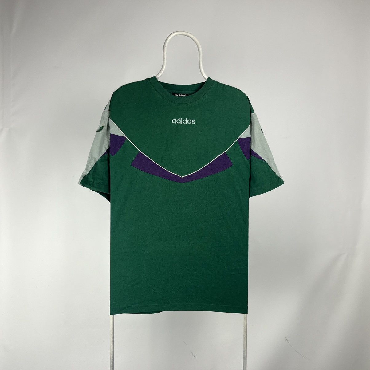 Adidas Vintage Adidas T-shirt Box Logo size XLarge Size US XL / EU 56 / 4 - 1 Thumbnail
