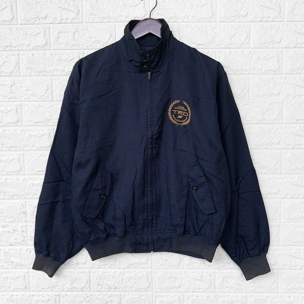 Vintage Vintage 90s Toyota Motorsport Navy Jacket Nylon Embroidered Size US M / EU 48-50 / 2 - 1 Thumbnail
