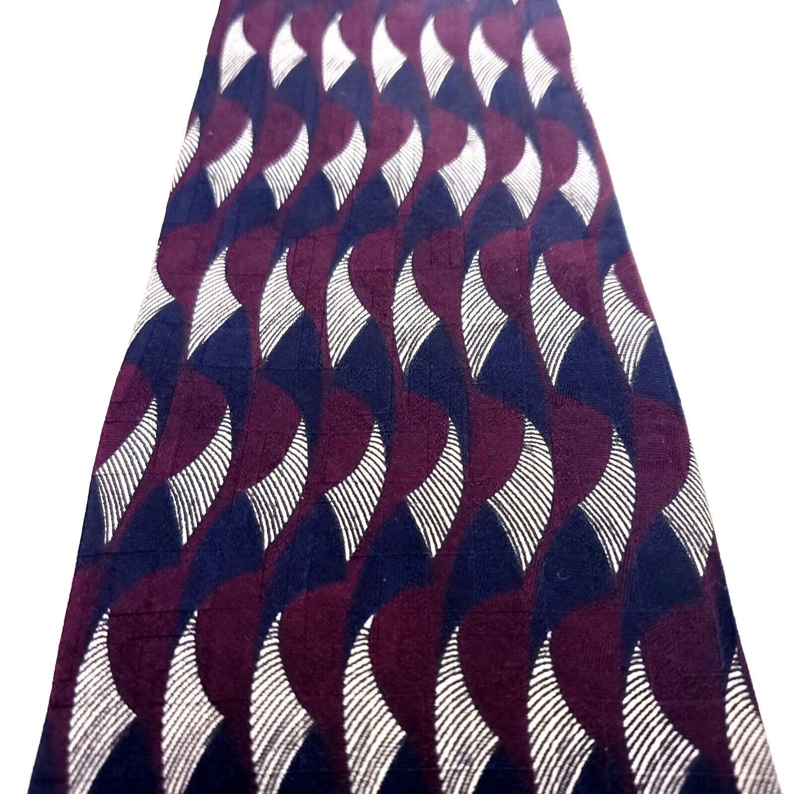 Vintage Ferrell Reed Silk Tie Red Blue Geometric England Wide Size ONE SIZE - 2 Thumbnail