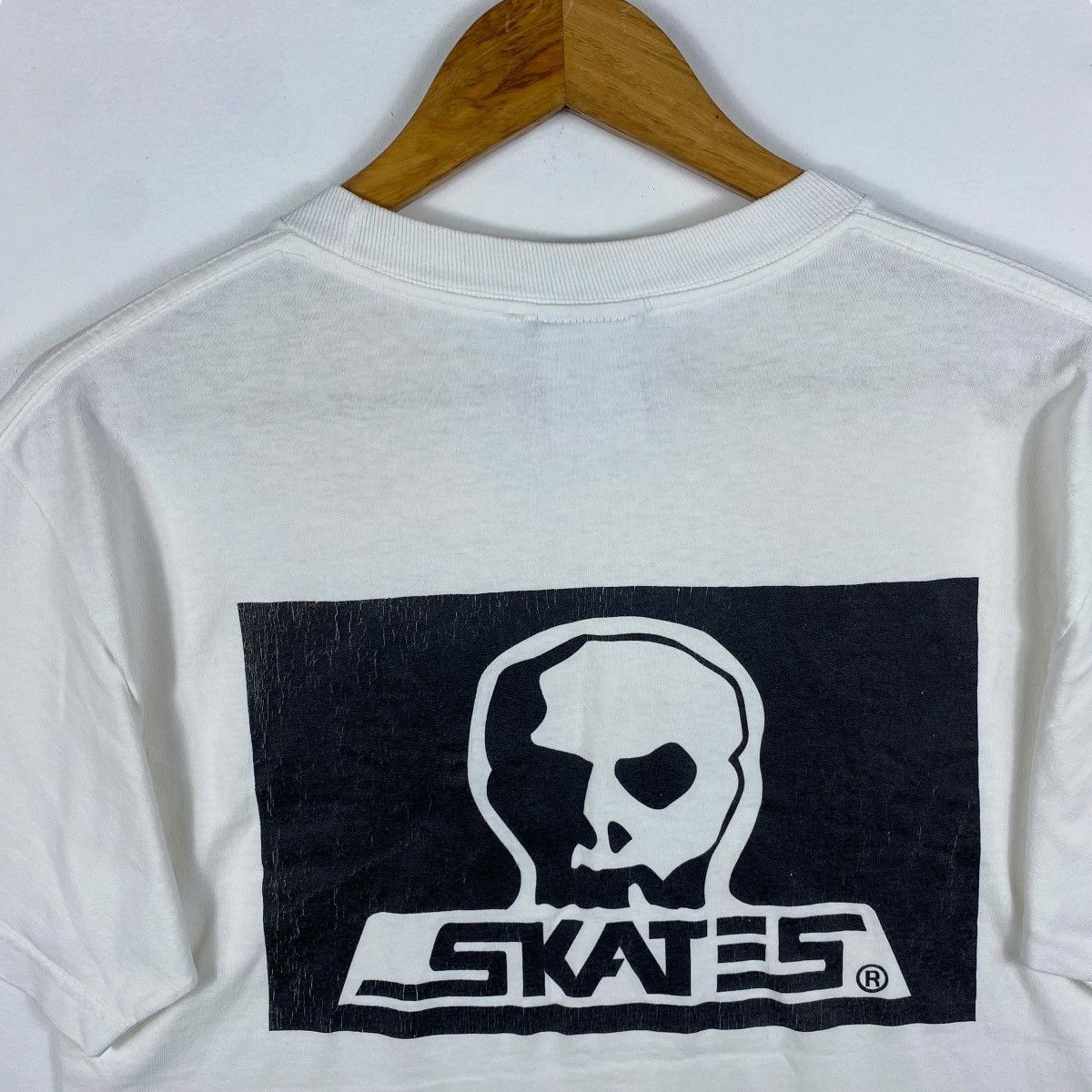 Vintage Vintage SKULL SKATES No More Bad Future Skate Tee Shirt Size US M / EU 48-50 / 2 - 2 Thumbnail