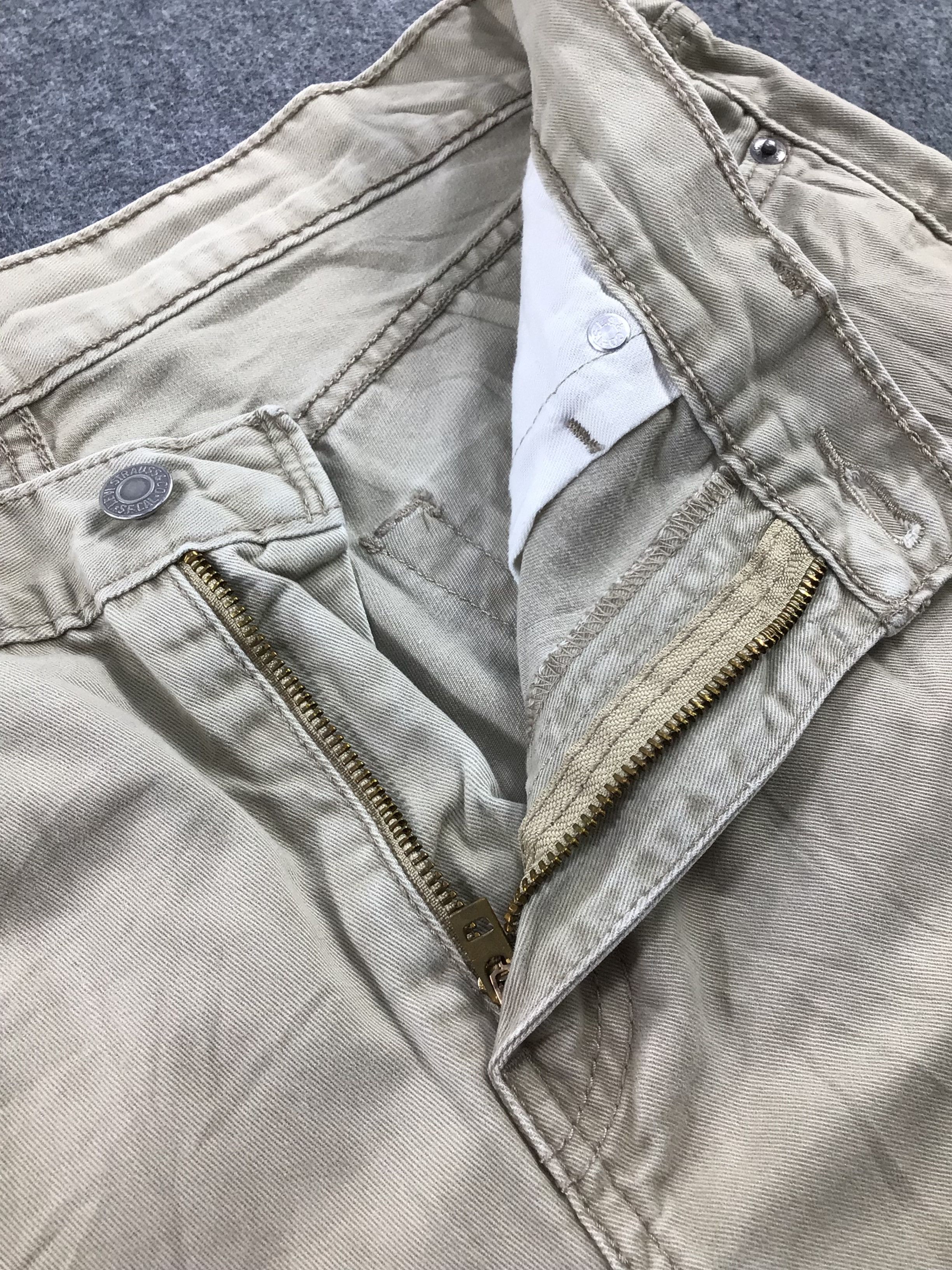 Levi's Vintage Levis Jeans 514 White Tab-J859 Size US 33 - 8 Thumbnail