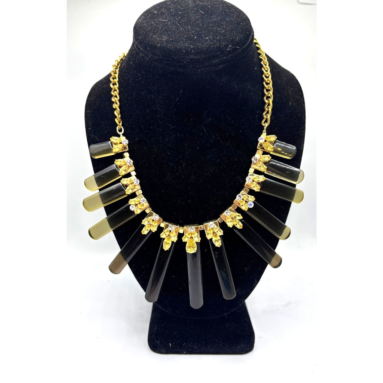 Ann Taylor ANN TAYLOR Smokey Quartz Fringe Stone Statement Necklace Size ONE SIZE - 7 Thumbnail