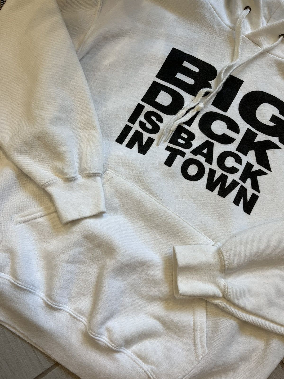 Fruit Of The Loom × Vintage Vintage Big Dick is back in town hoodie sweatshirt Size US M / EU 48-50 / 2 - 6 Thumbnail