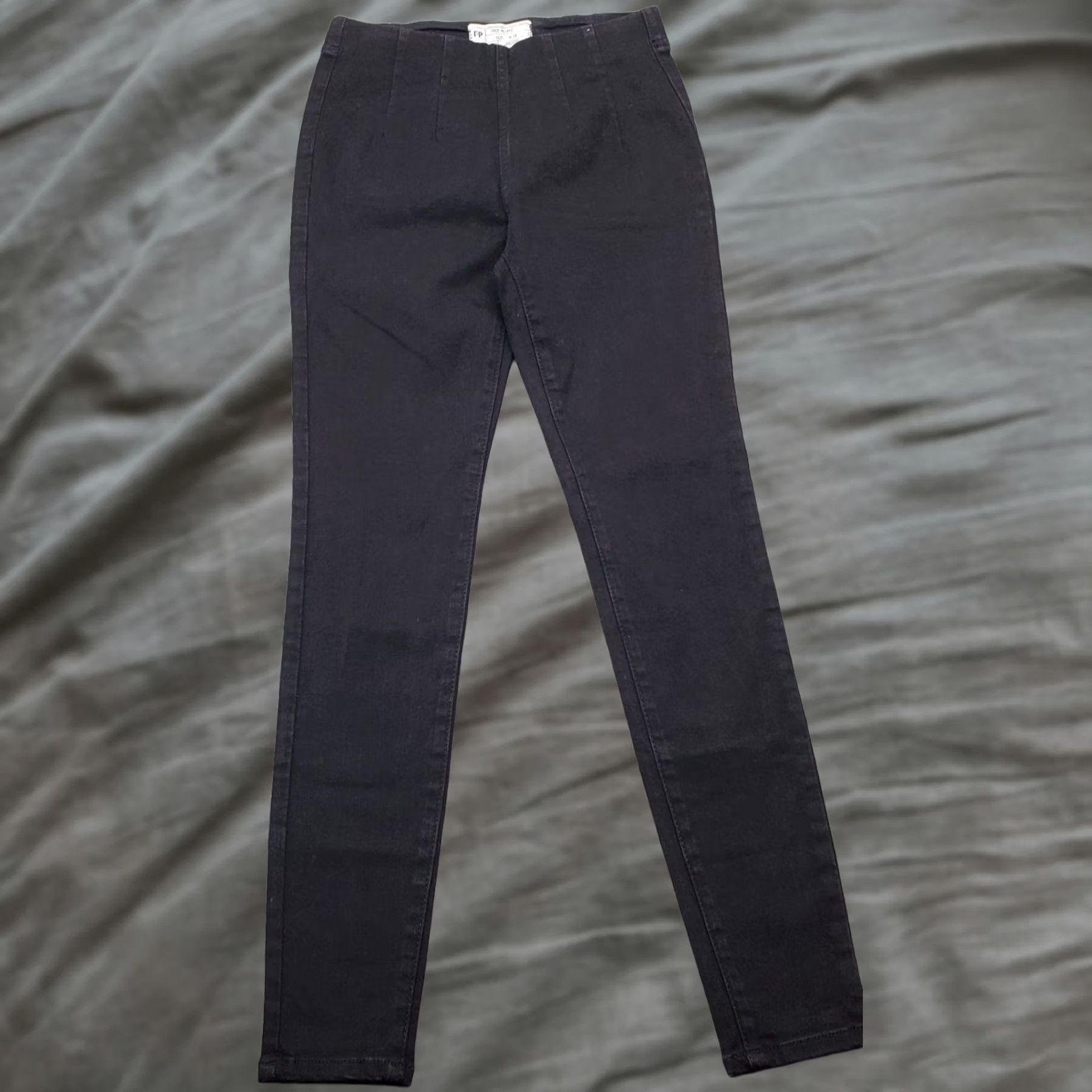 Free People VINTAGE Free People Ankle Pants Women 26 Black Cotton Regular Pull On Size 26" / US 2 / IT 38 - 1 Thumbnail