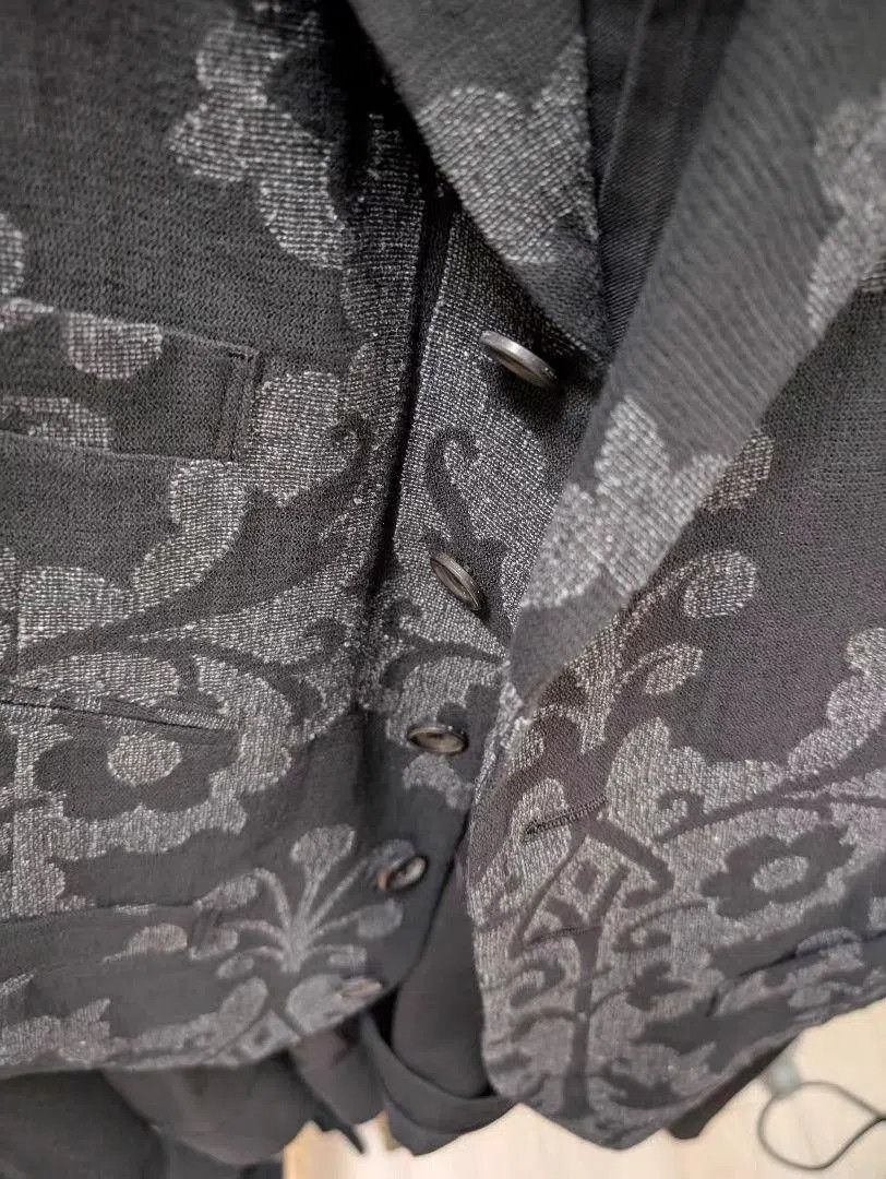 Yohji Yamamoto Black Floral Pattern Button-Up Vest. Size US L / EU 52-54 / 3 - 4 Thumbnail