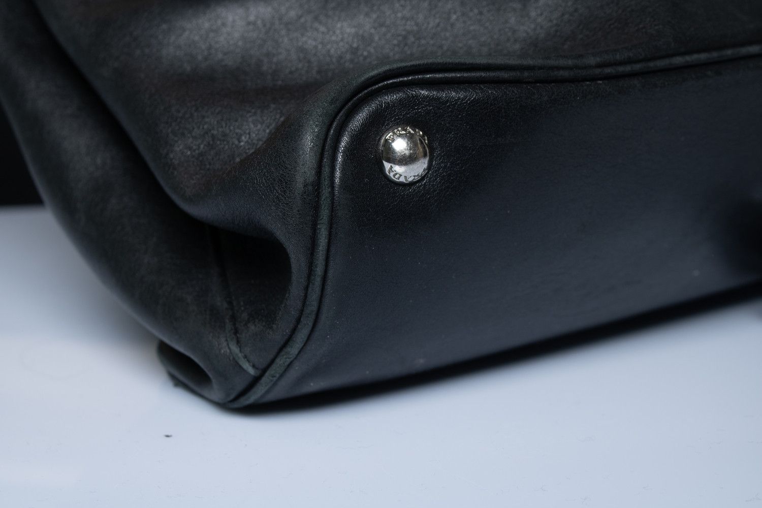 Prada Prada, large convertible double twist top handle tote Size ONE SIZE - 10 Thumbnail