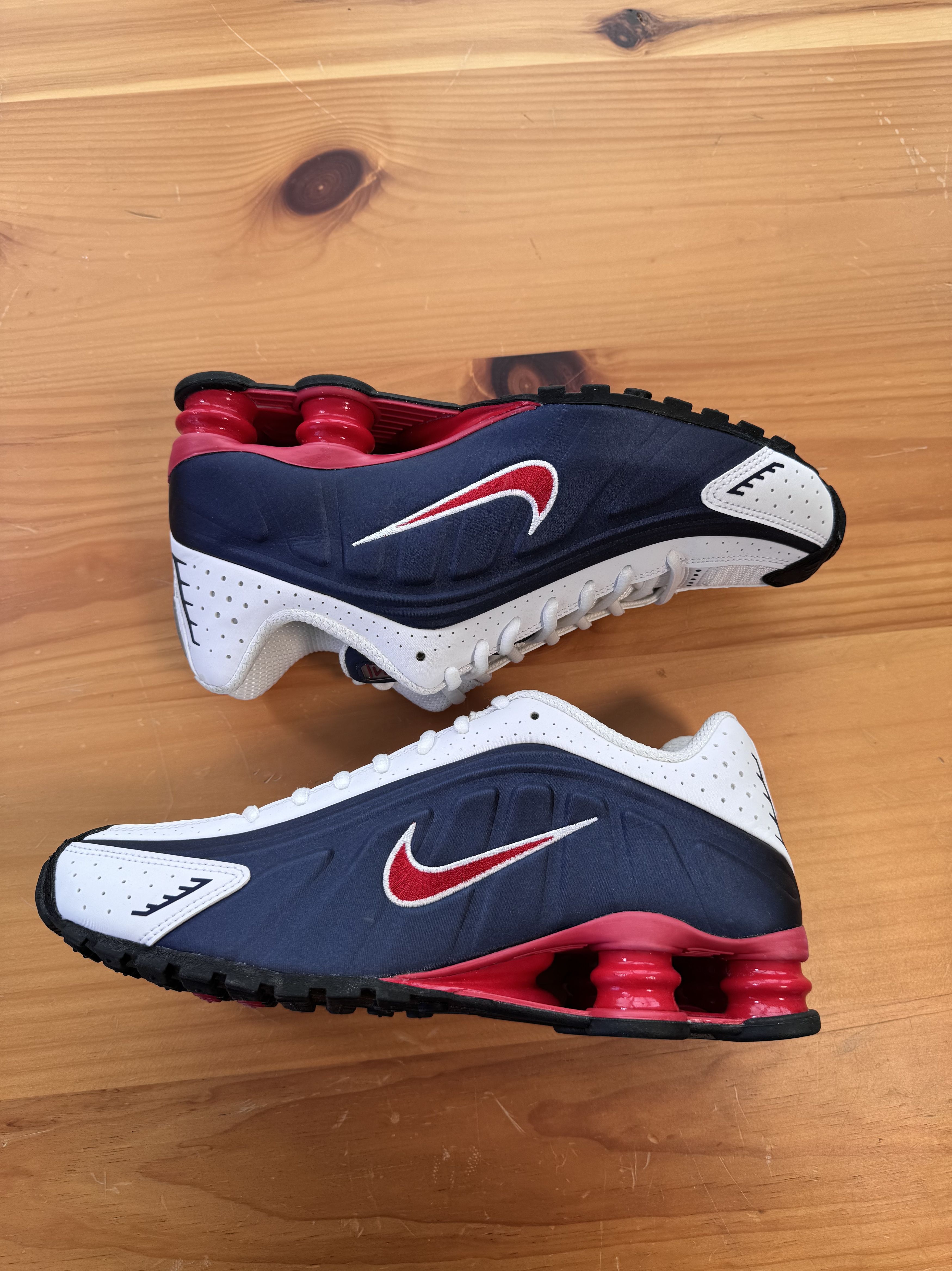 Nike Nike Shox r4 Size US 8.5 / EU 41-42 - 2 Thumbnail