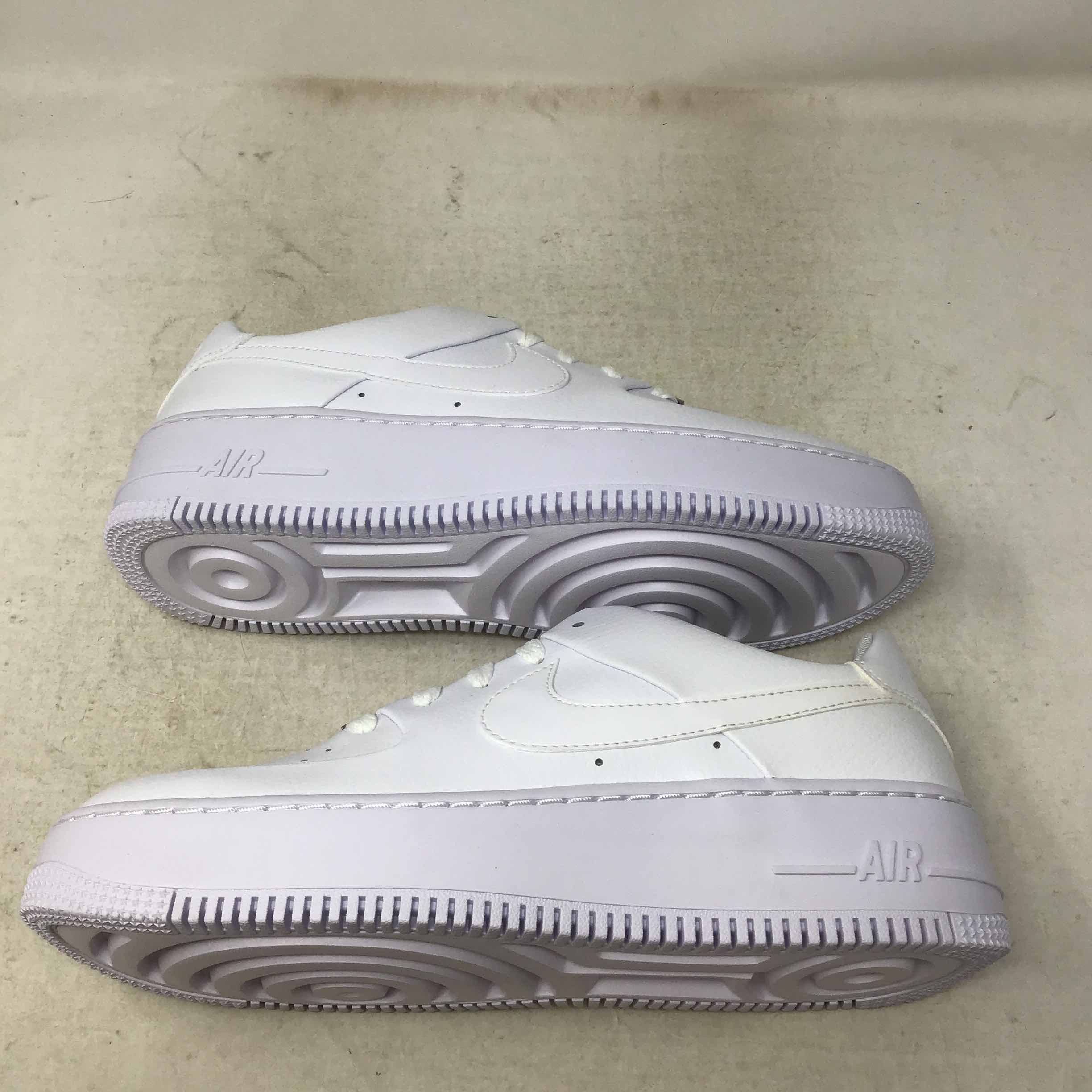 Nike Wmns Air Force Sage Low Triple White