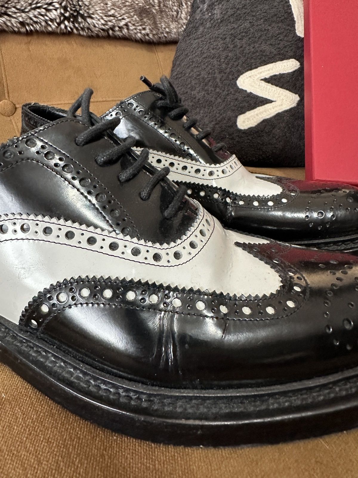 Saint Laurent Paris Black and White Wingtip Oxfords Size US 6.5 / EU 39-40 - 7 Thumbnail