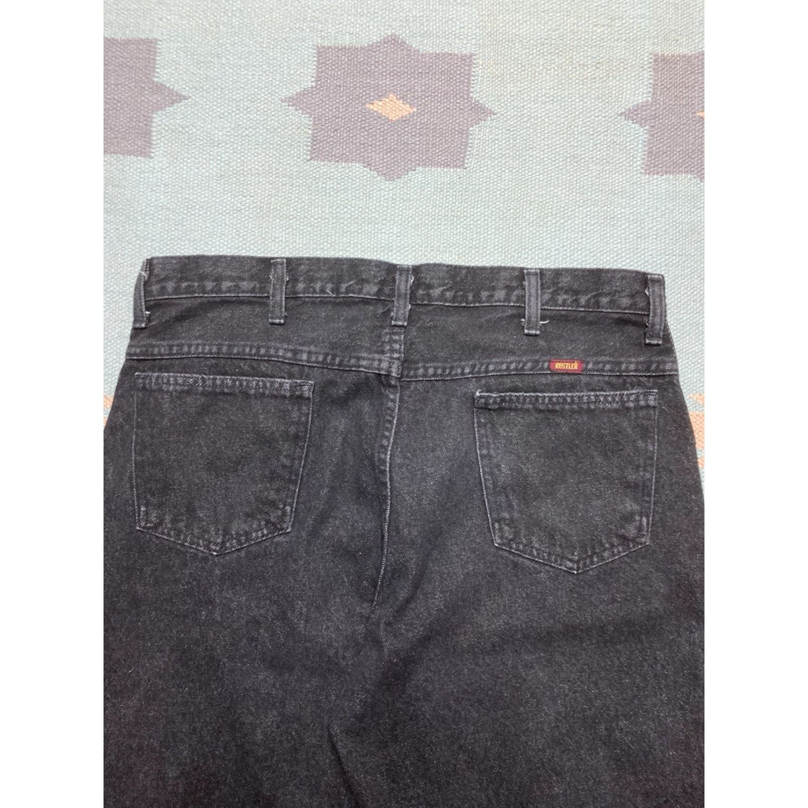 Wrangler VINTAGE Wrangler Jeans Mens Jeans Black Denim Straight Leg Grunge 34x29 Wrangler 34x29 Wrangler? Size US 34 / EU 50 - 6 Thumbnail