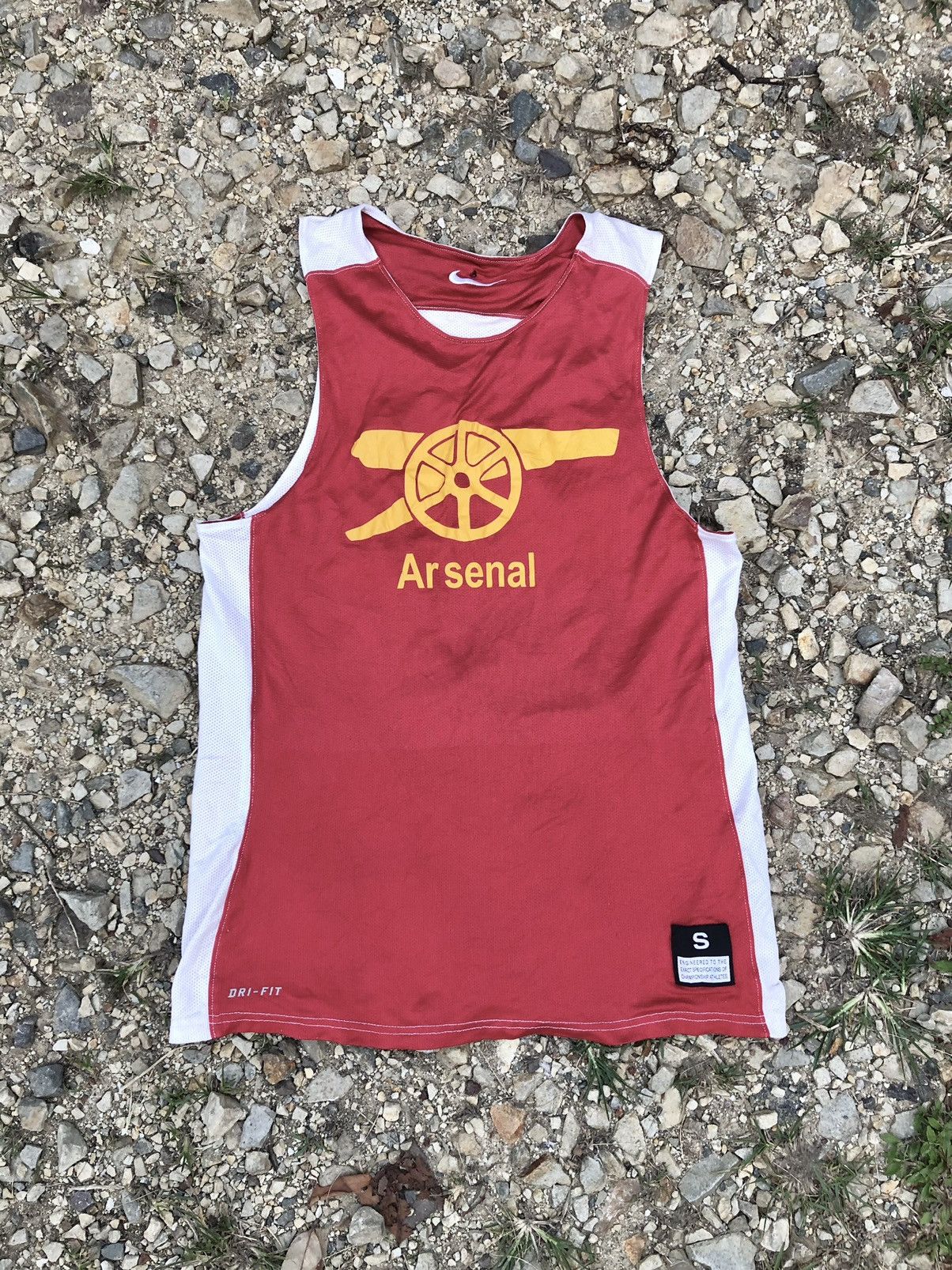 Nike ARSENAL NIKE REVERSIBLE SINGLET Size US S / EU 44-46 / 1 - 1 Thumbnail