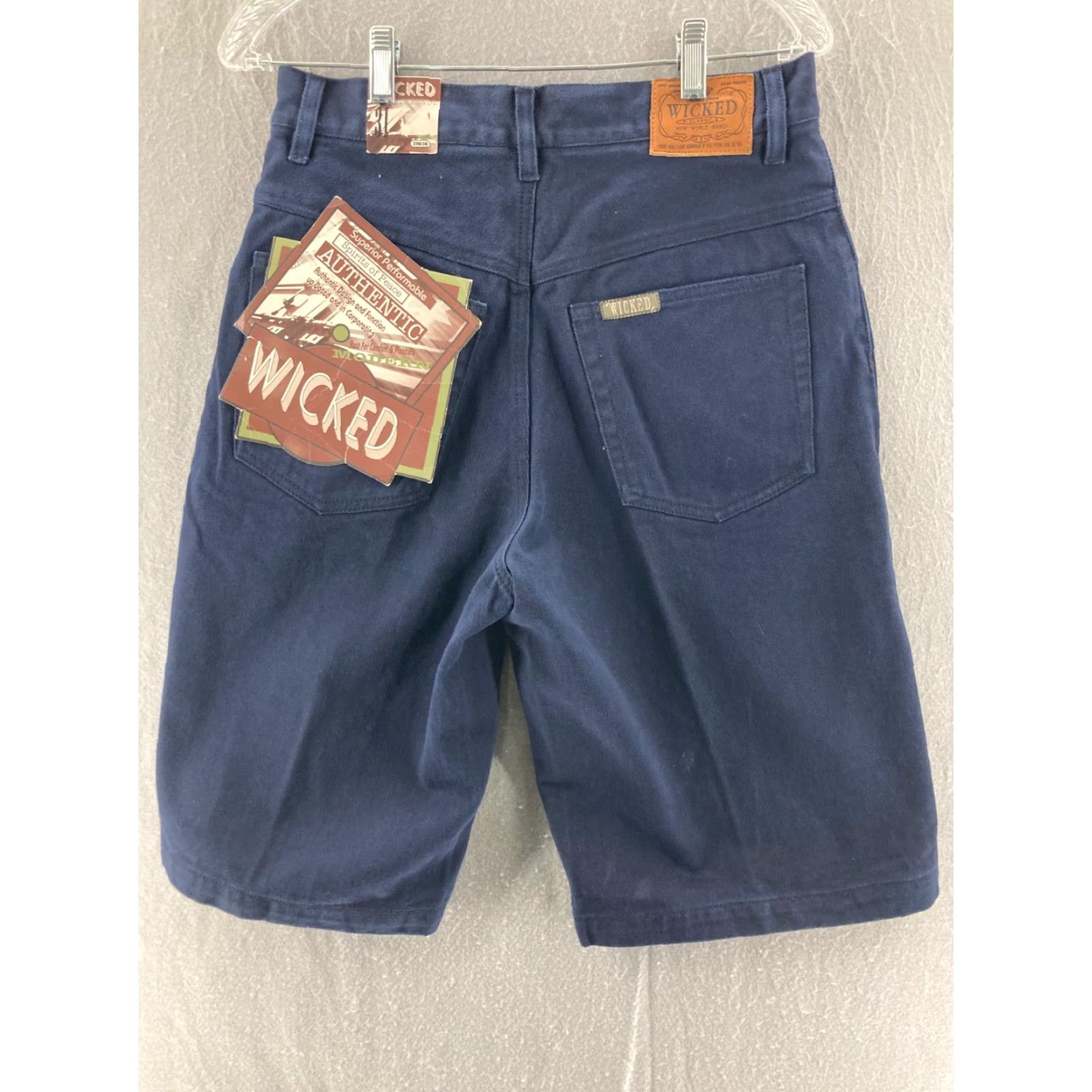 Vintage VINTAGE Wicked Shorts Mens Bermuda Denim 31 Blue Cotton Hip Hop 90s Casual Baggy Deadstock NWT Size US 29 - 7 Thumbnail