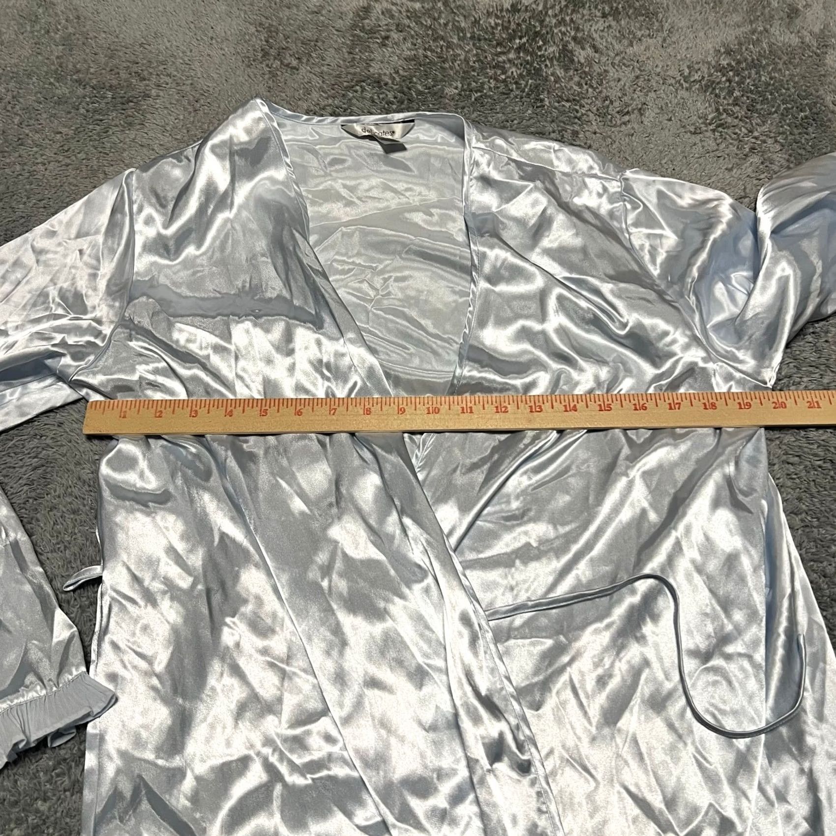 Vintage Delicates Robe Duster Womens Small Metallic Blue Satin Flaw Untreated Stain Girls Womens (S) Size ONE SIZE - 5 Thumbnail
