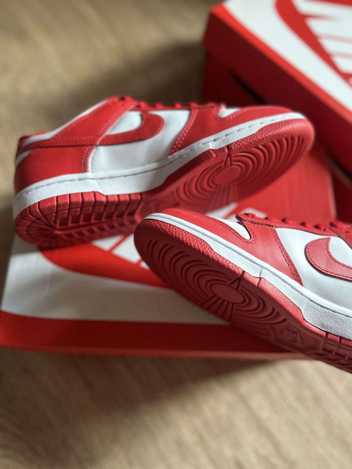 Nike Nike Low Dunk University Red Size US 7.5 / IT 37.5 - 3 Thumbnail