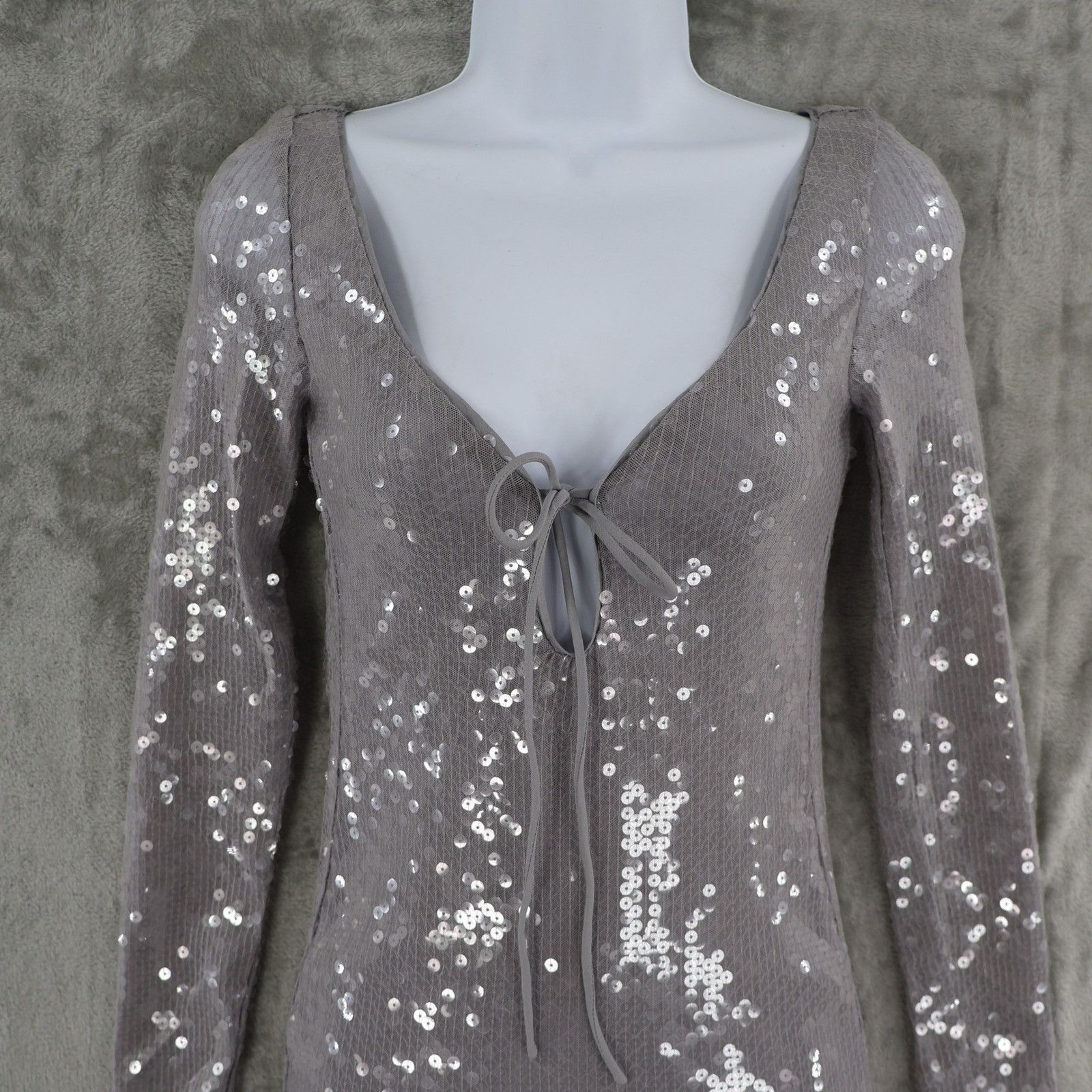 Other BARDOT Verona Low-Back Sequin Maxi Dress Womens 2 Gray Size XS / US 0-2 / IT 36-38 - 7 Thumbnail