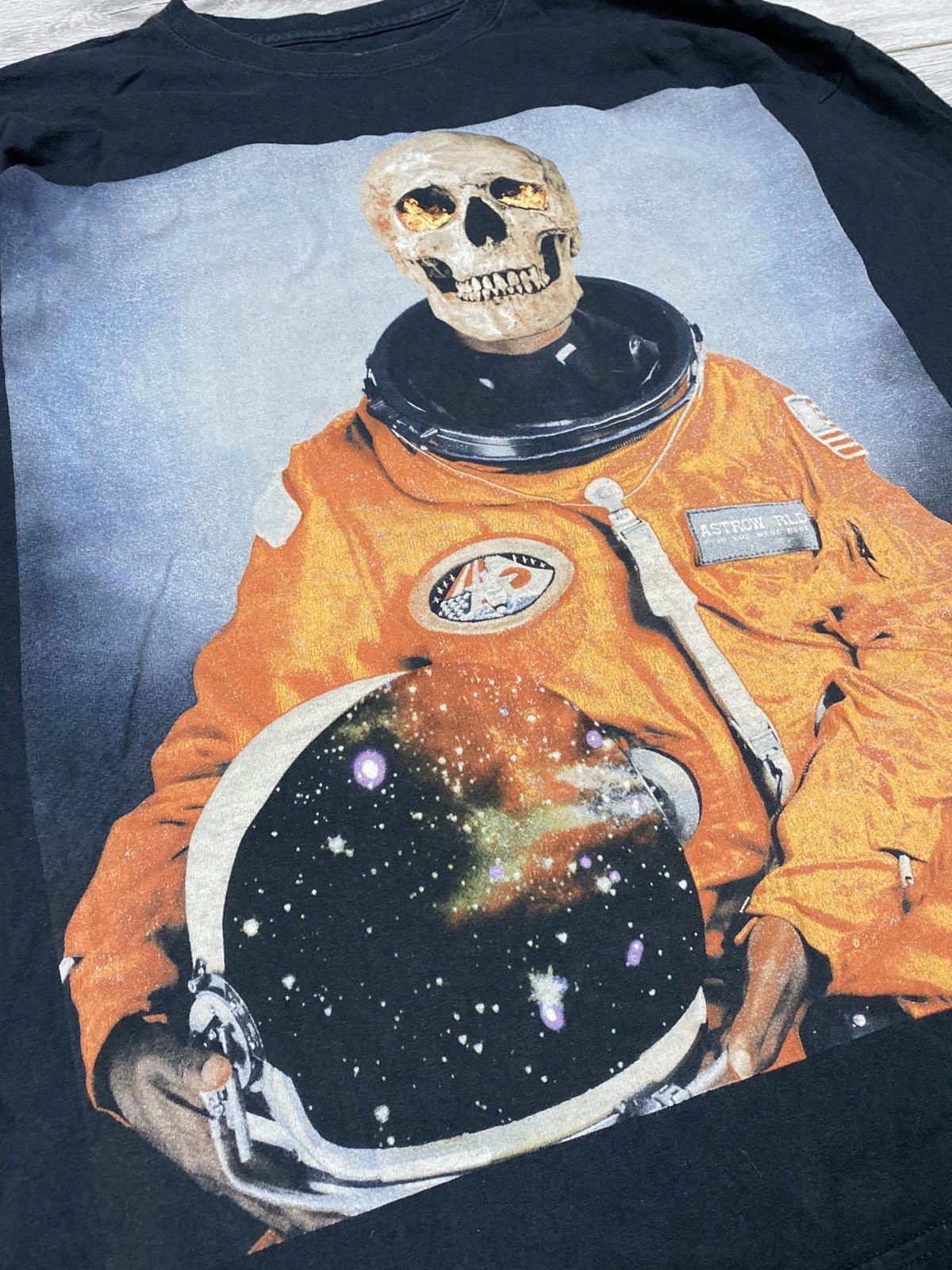 Travis Scott Astroworld Travis Scott Astronaut L/S Tee Size US XL / EU 56 / 4 - 5 Thumbnail