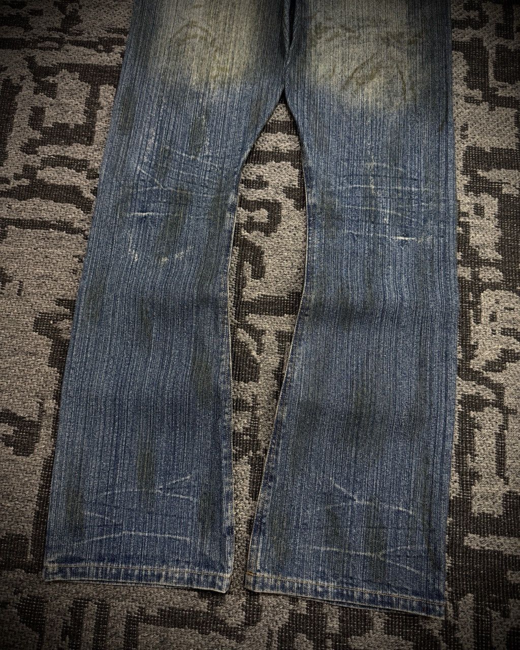 In The Attic In The Attic Dirty Distressed Multi-Zip Bootcut Denim Size US 33 - 10 Thumbnail