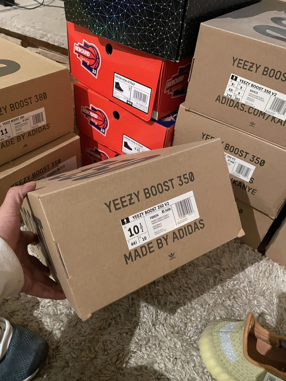 Yeezy Yeezy 350 V2 Marsh Size US 10.5 / EU 43-44 - 10 Thumbnail