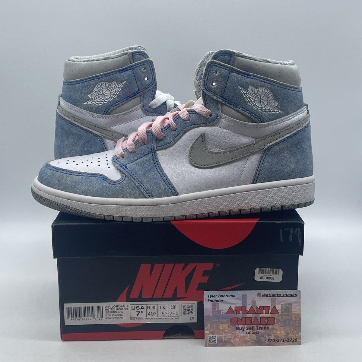 Jordan Brand Air Jordan 1 hyper royal Size US 7.5 / EU 40-41 - 1 Thumbnail
