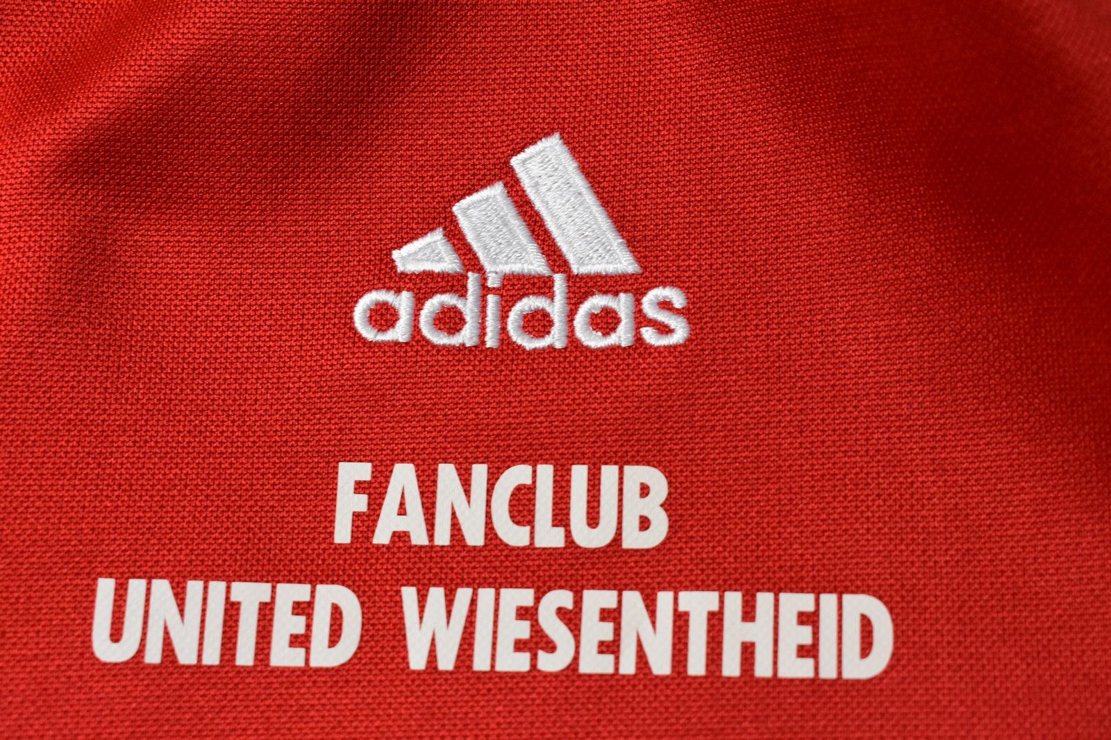 Adidas adidas Bayern München FANCLUB 2013 Jacket SIZE M (adults) Size US M / EU 48-50 / 2 - 7 Thumbnail