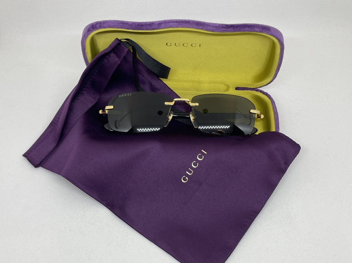 Vintage Gucci sunglasses GG1221S 001 56 Made in Japan New Collection Size ONE SIZE - 8 Thumbnail