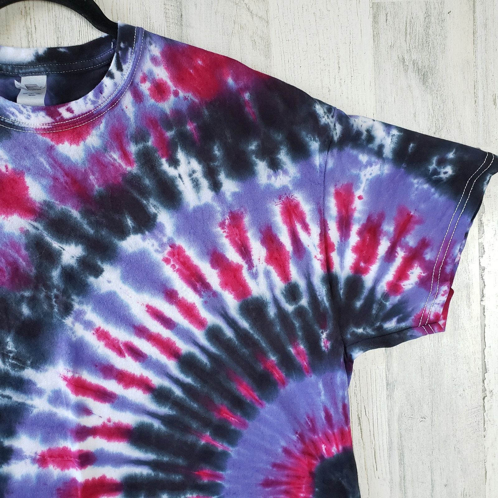 Gildan Gildan Lavender Fuchsia Black Tie Dye T-Shirt Size Large Size US L / EU 52-54 / 3 - 2 Thumbnail