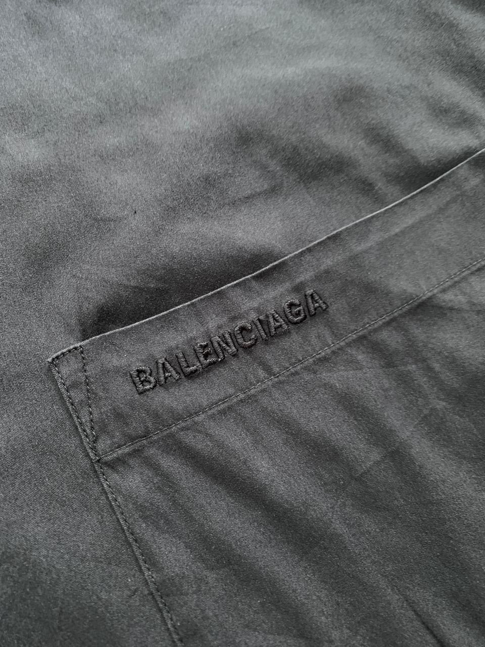 Balenciaga FREE TAX! Faded Embroidery Formal Shirt Size US M / EU 48-50 / 2 - 5 Thumbnail