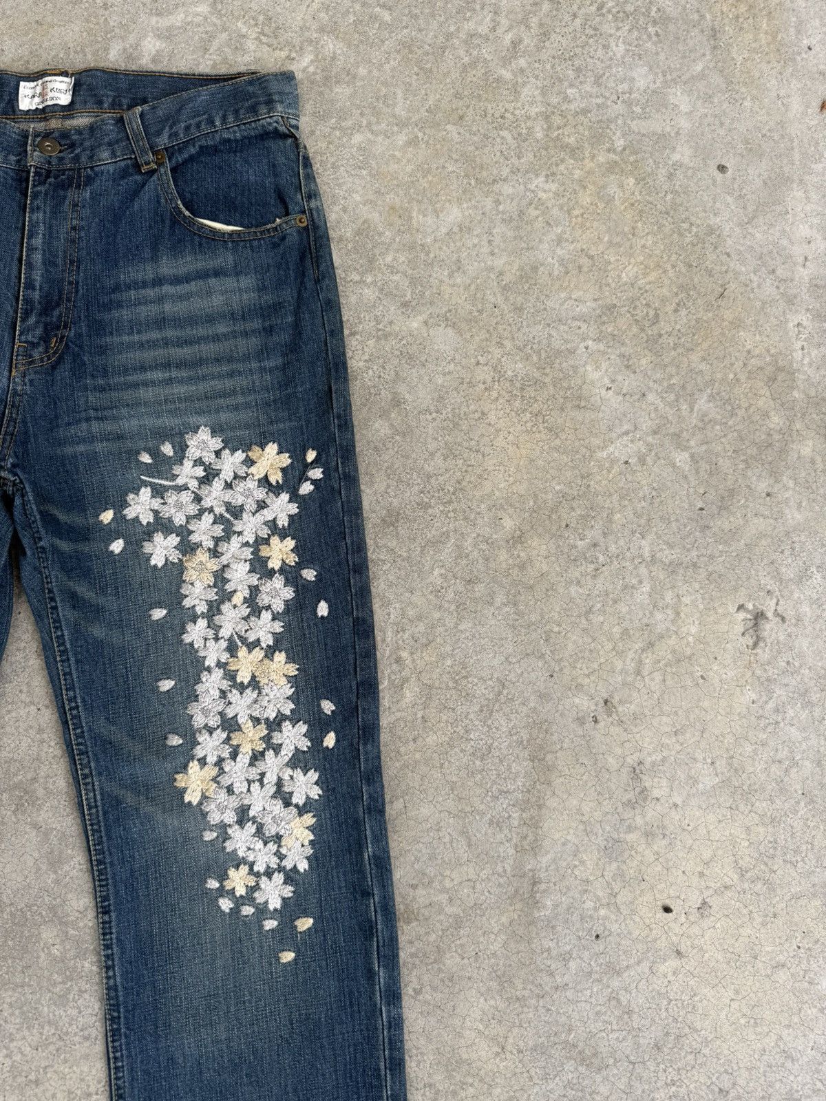 Karakuri Tamashii Japanese Karakuri Tamashi Embroidered Flower Distressed Size US 33 - 5 Thumbnail